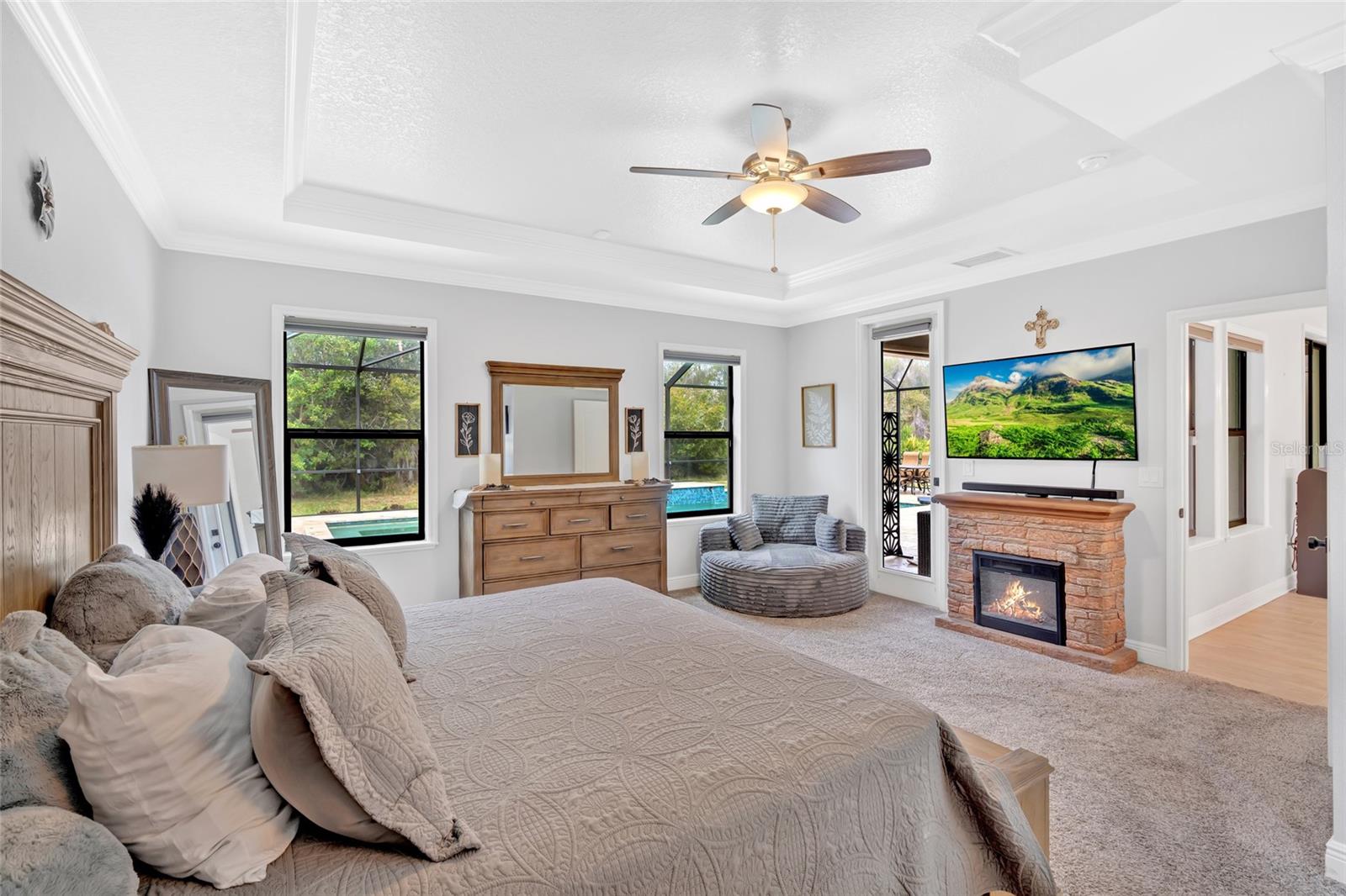 Image 12 of 82 For 2607 162nd Place E