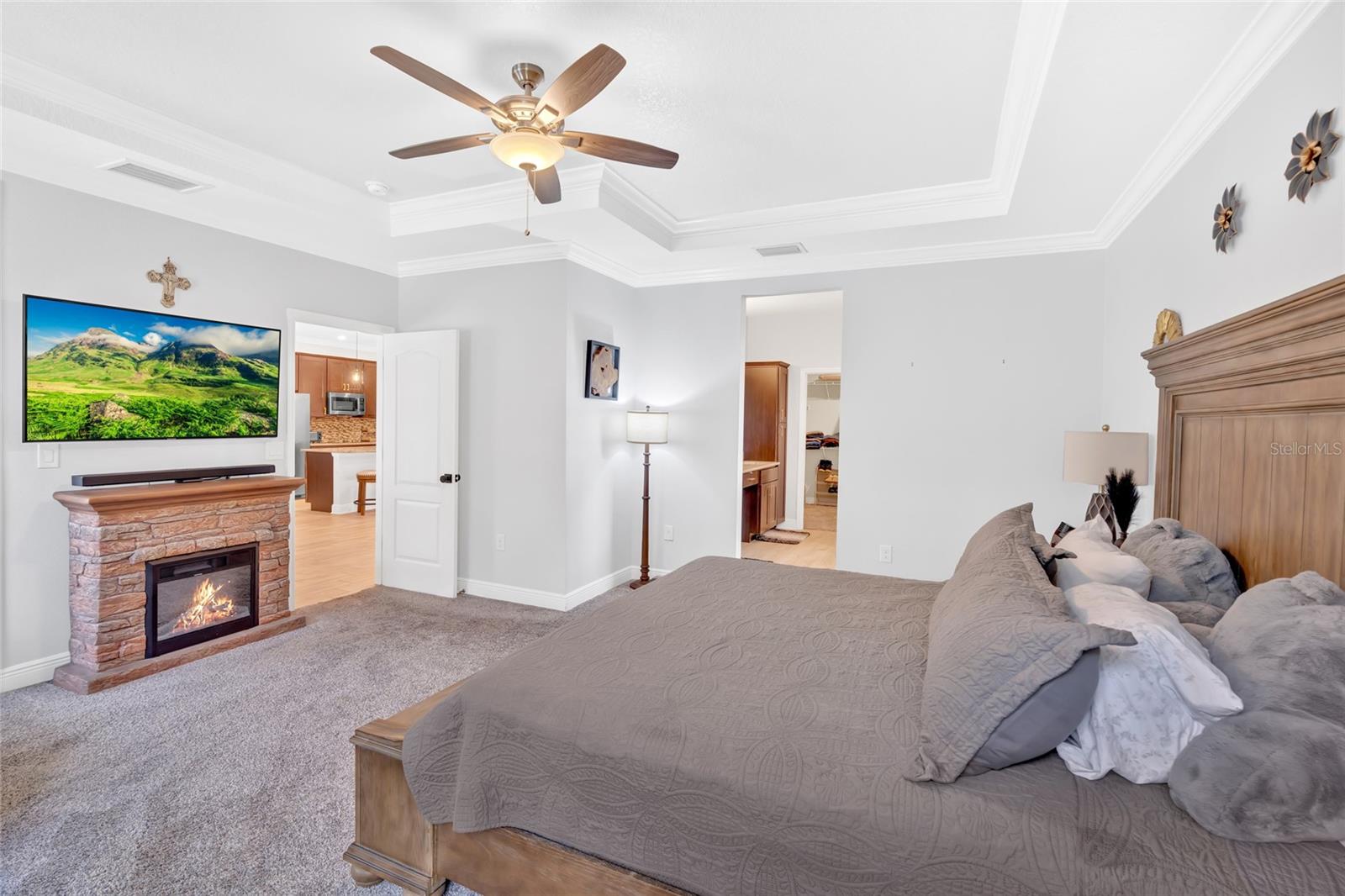 Image 37 of 82 For 2607 162nd Place E