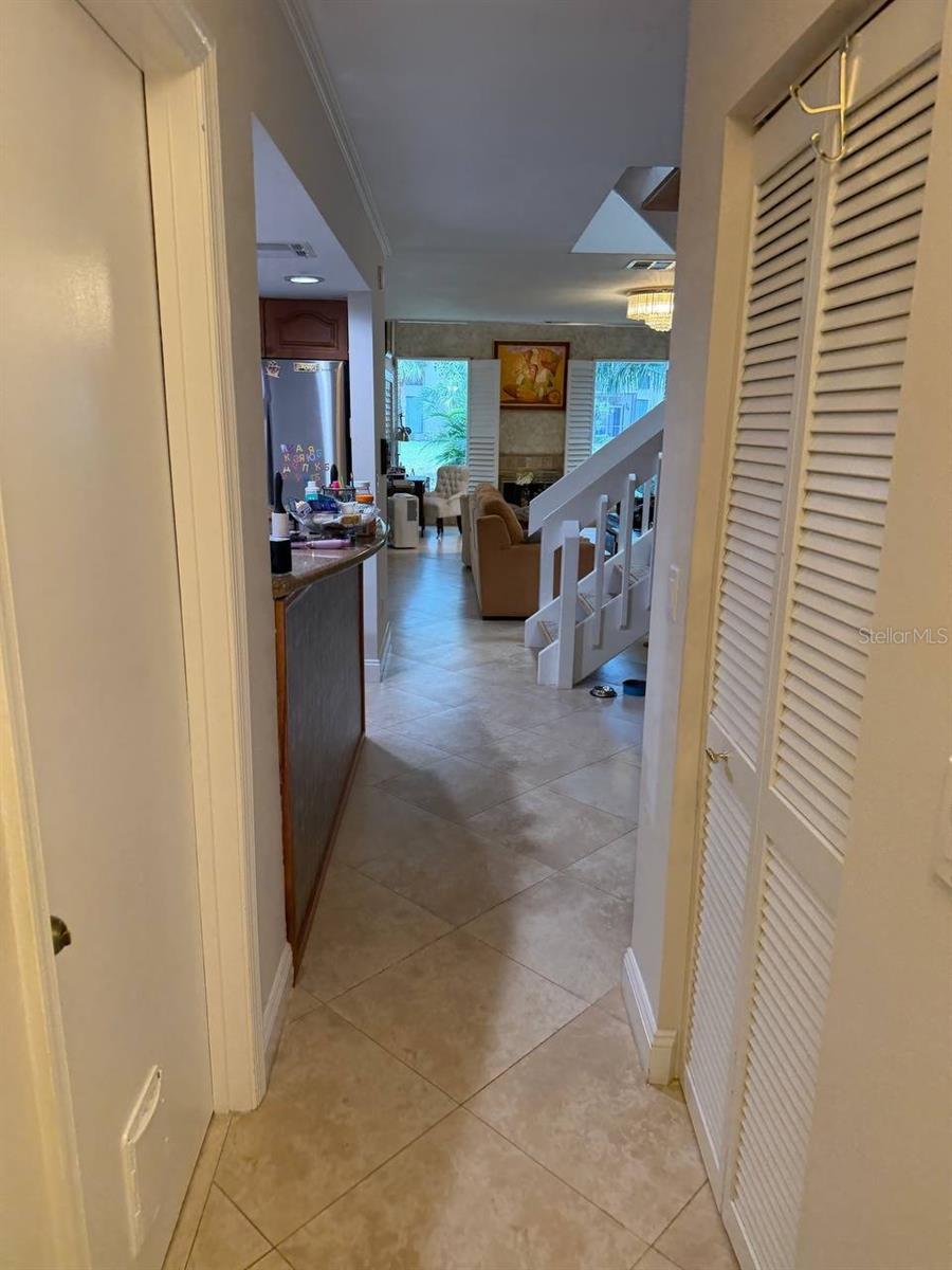 Image 25 of 34 For 6075 Glendale Drive