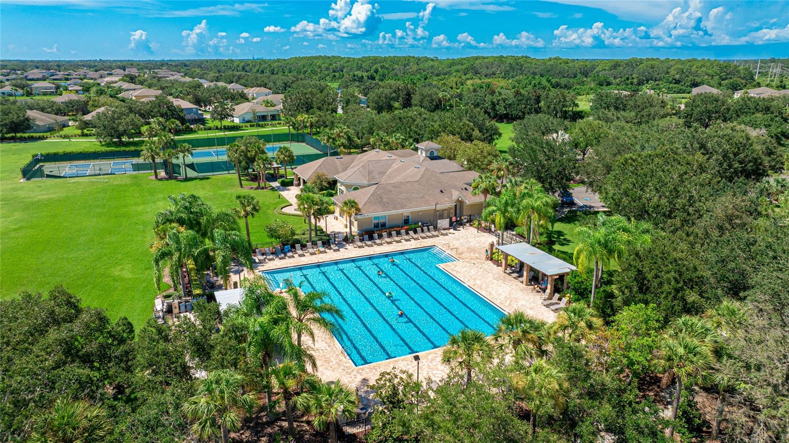 Image 32 of 52 For 5539 107th Terrace E