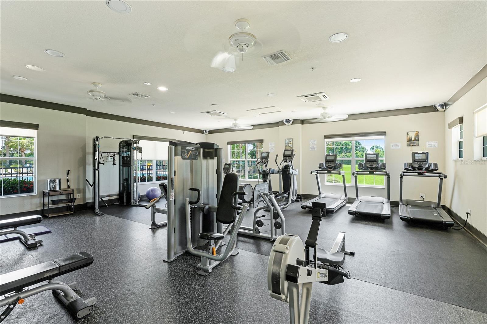 Image 40 of 52 For 5539 107th Terrace E