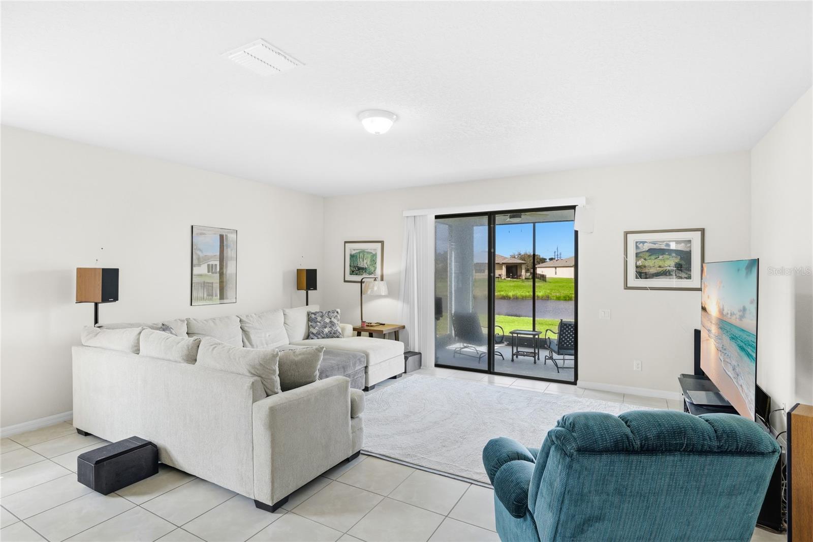 Image 8 of 52 For 5539 107th Terrace E