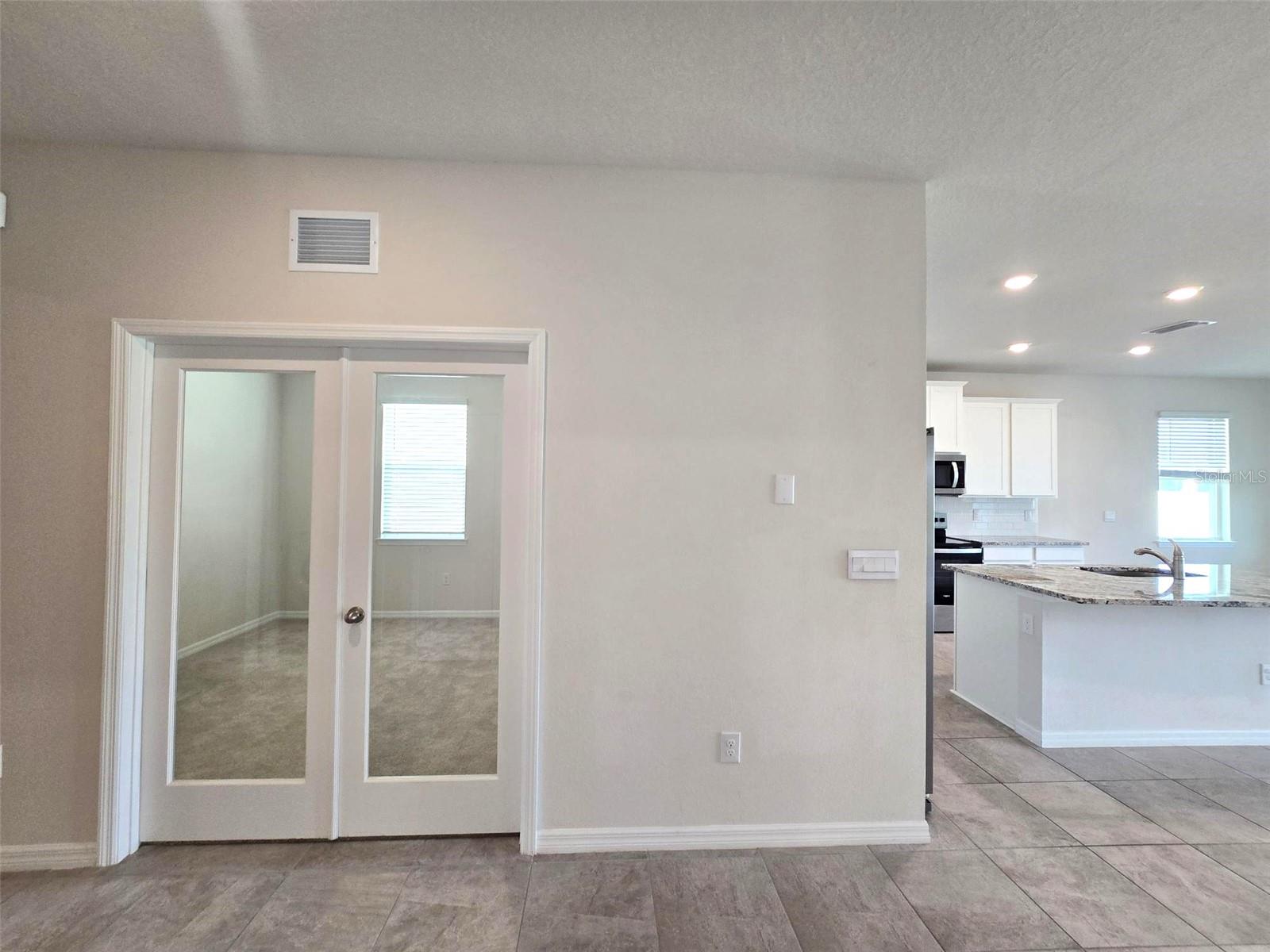 Image 12 of 25 For 611 160th Street E