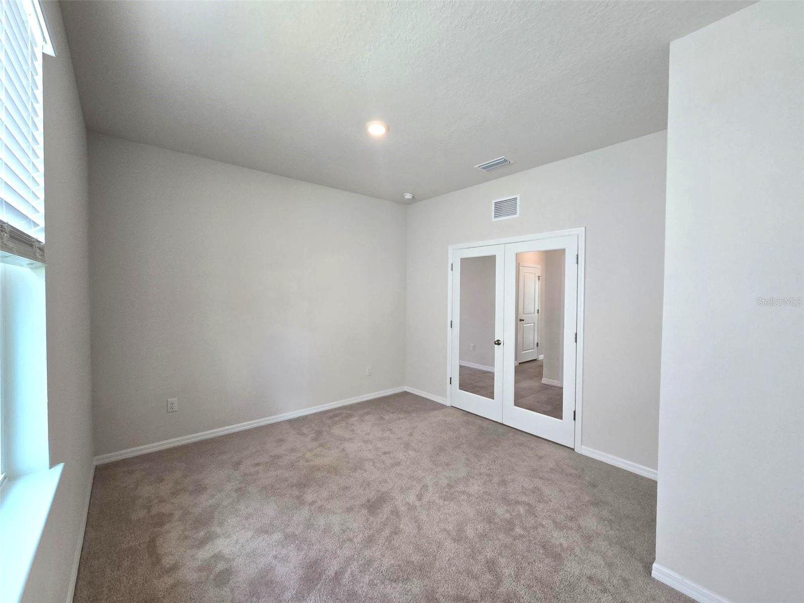 Image 13 of 25 For 611 160th Street E