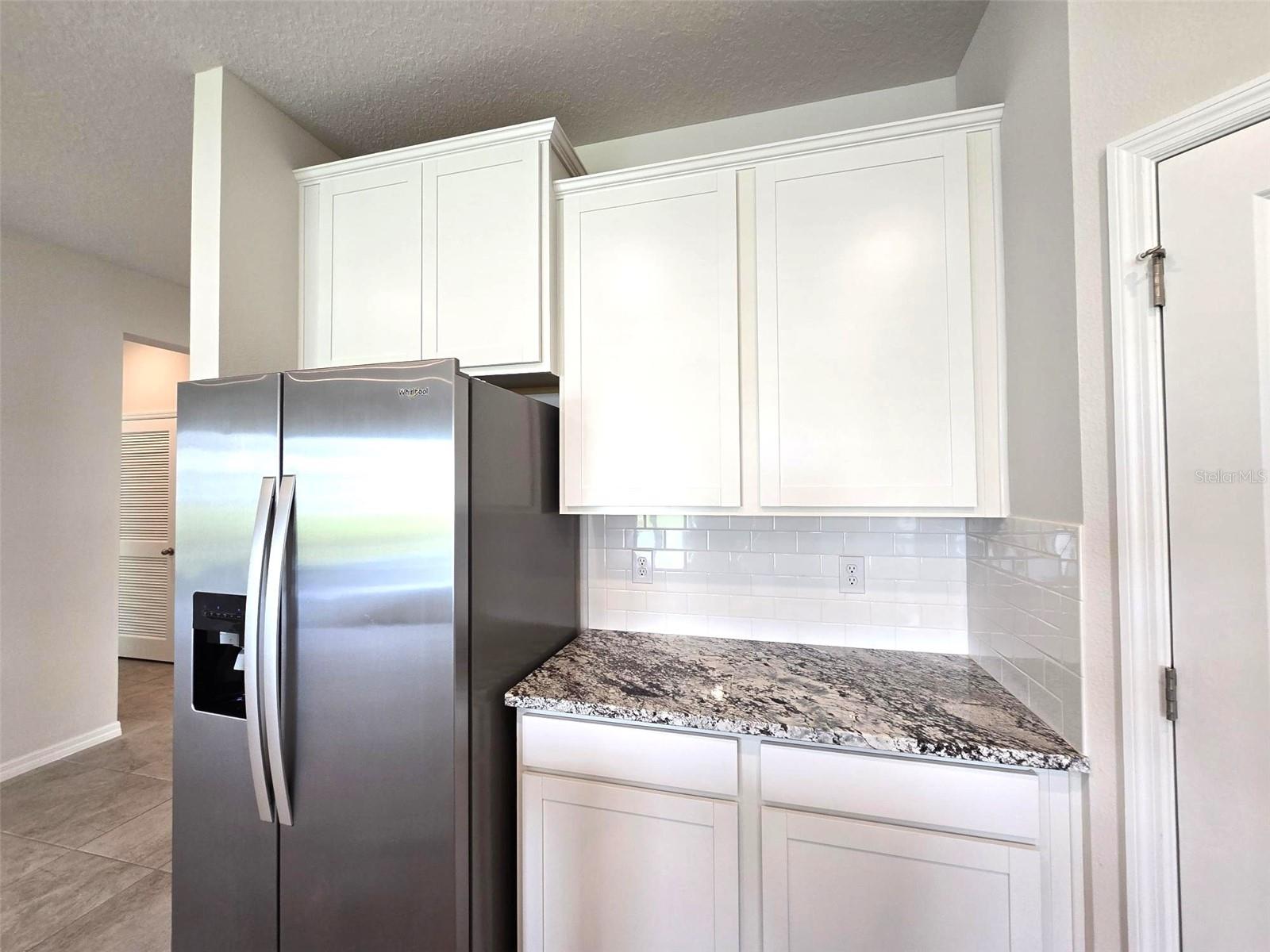 Image 7 of 25 For 611 160th Street E