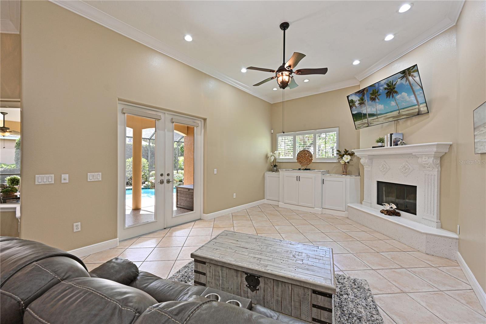 Image 10 of 27 For 3727 59th Avenue Circle E