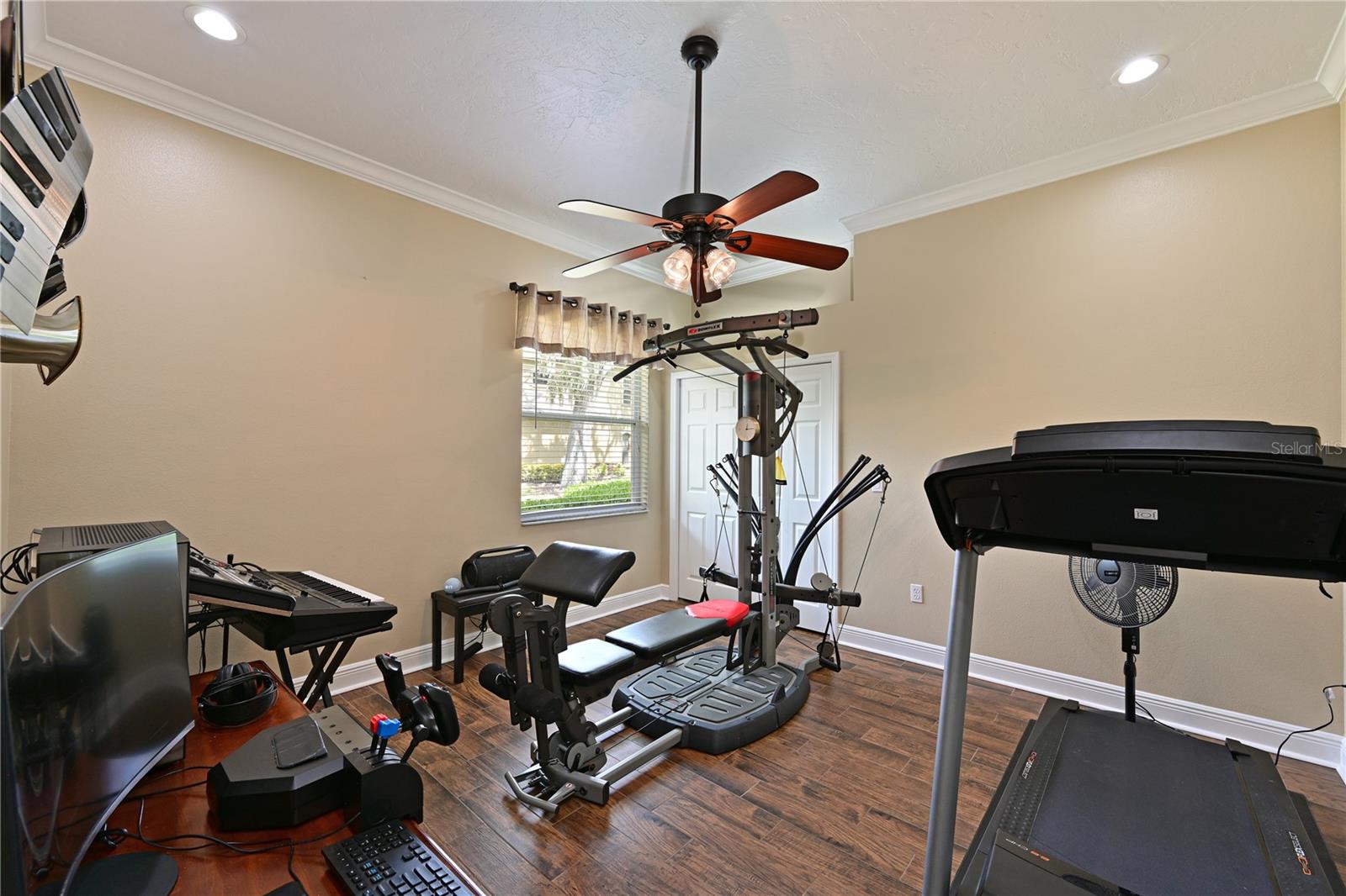 Image 22 of 27 For 3727 59th Avenue Circle E