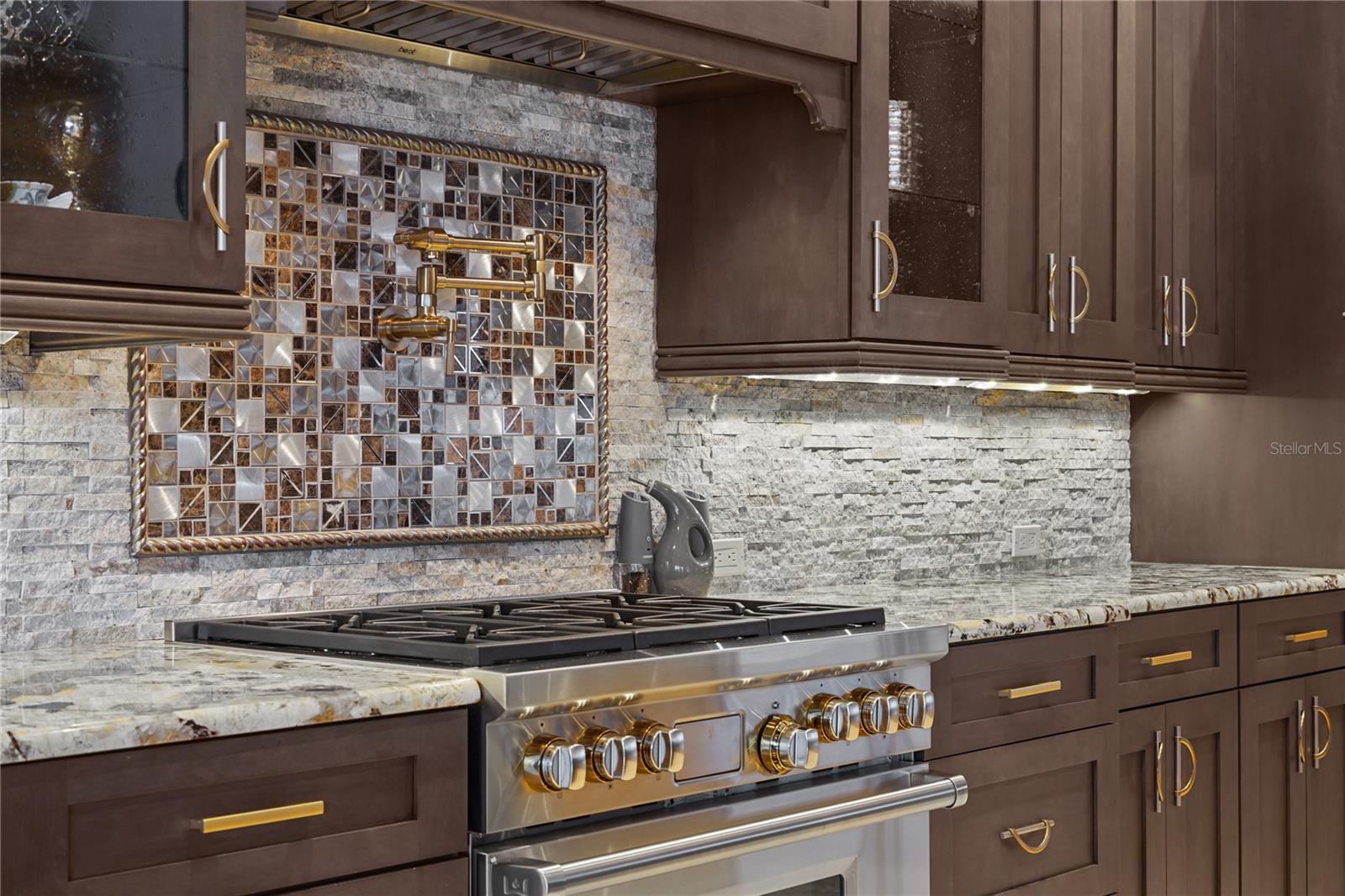 Image 28 of 90 For 19438 Beacon Park Place