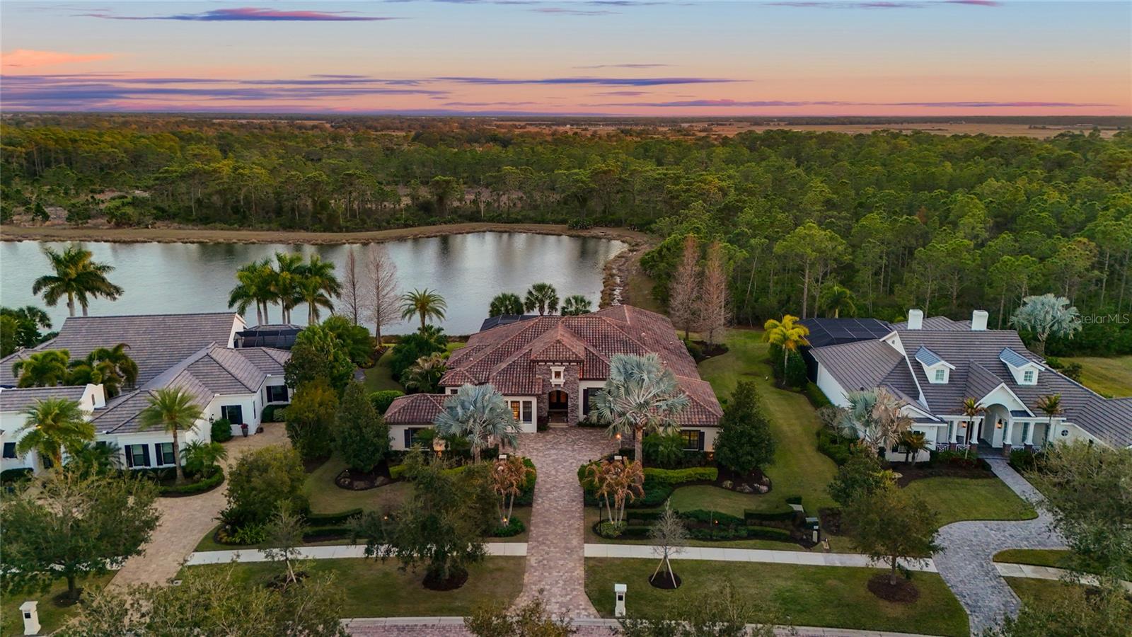 Image 72 of 90 For 19438 Beacon Park Place