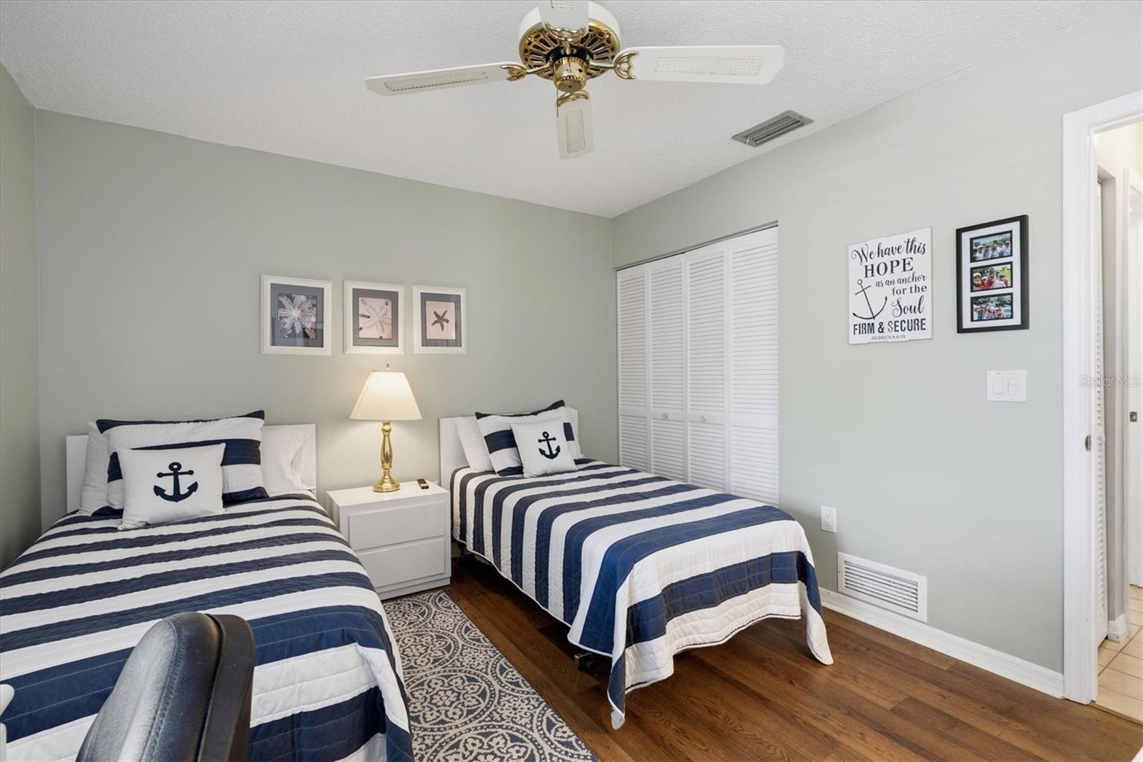 Image 21 of 90 For 918 Capri Isles Boulevard 205