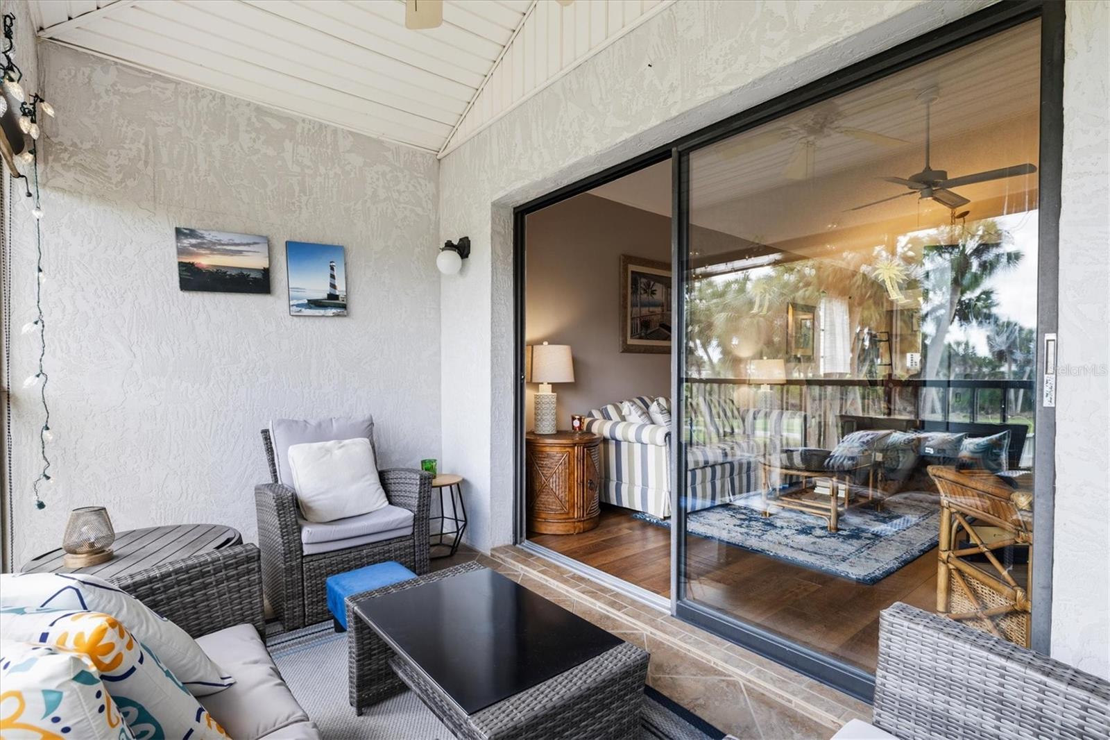 Image 25 of 90 For 918 Capri Isles Boulevard 205