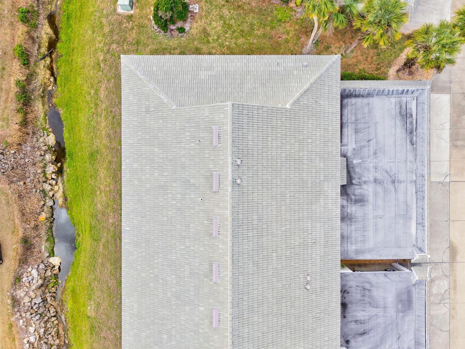 Image 40 of 90 For 918 Capri Isles Boulevard 205