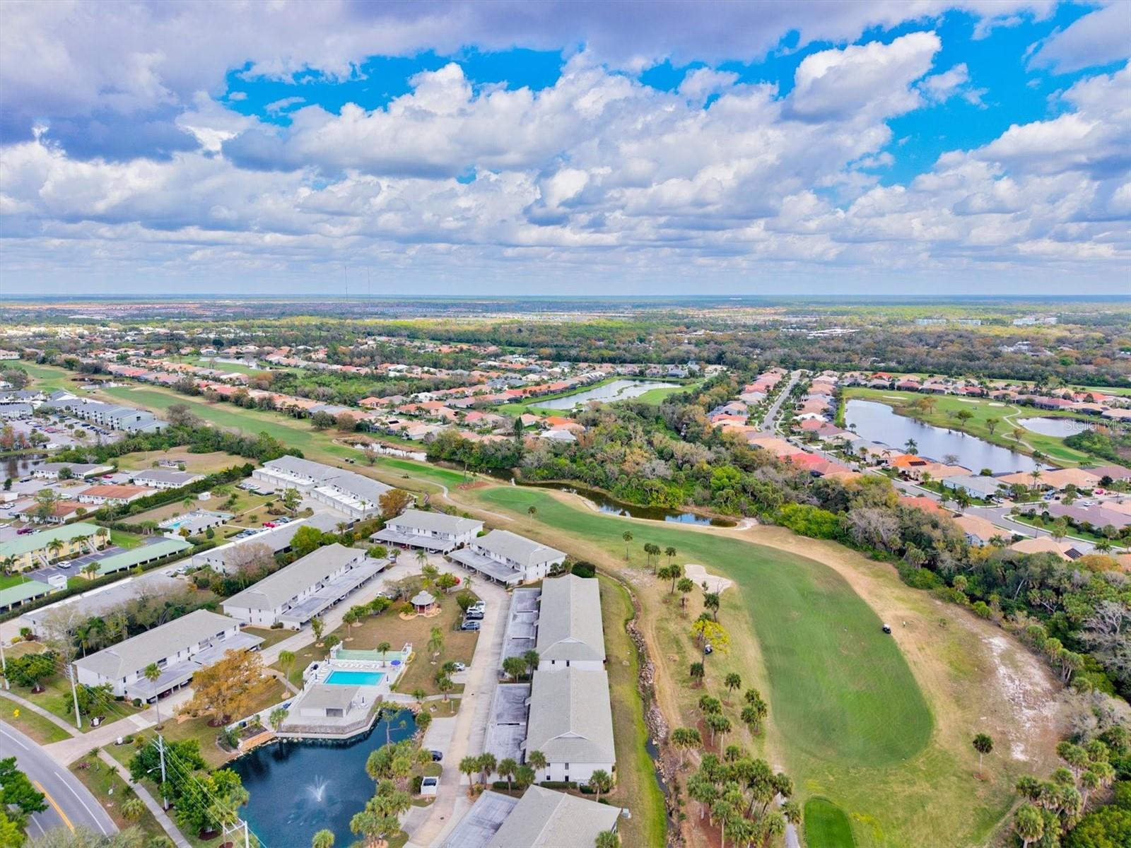 Image 42 of 90 For 918 Capri Isles Boulevard 205