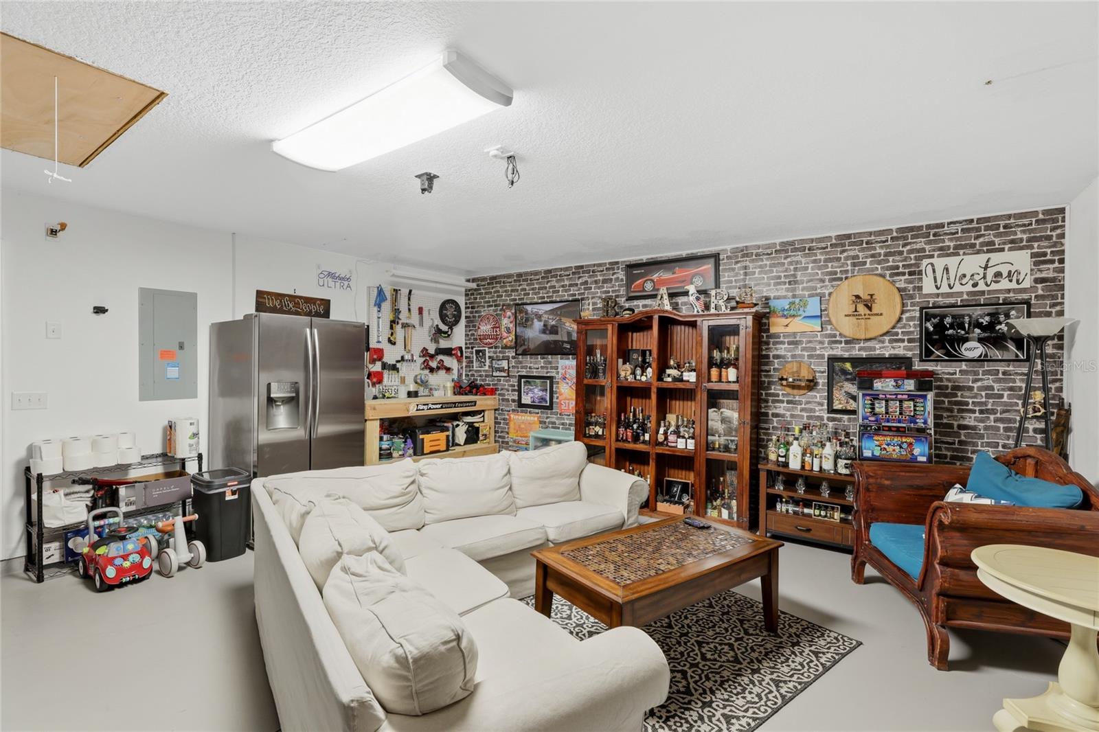 Image 16 of 41 For 1202 Humble Haven Street