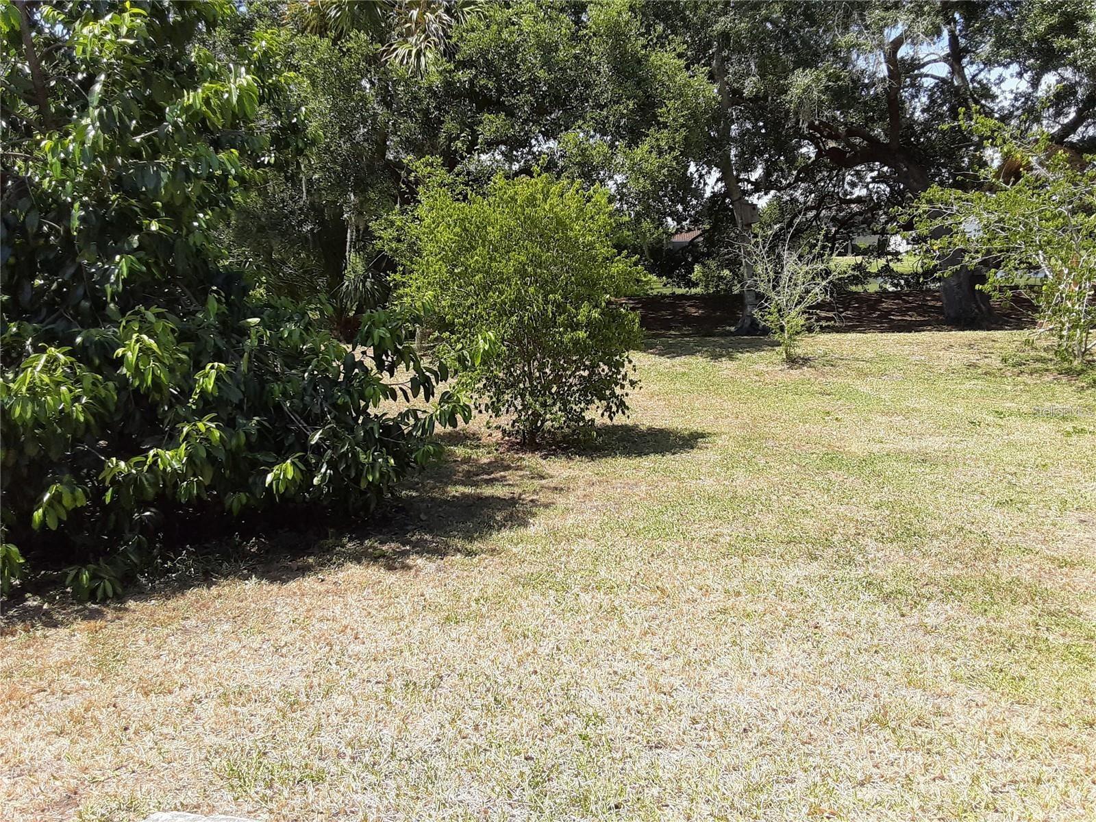 Image 21 of 25 For 5619 Colonial Oaks Boulevard