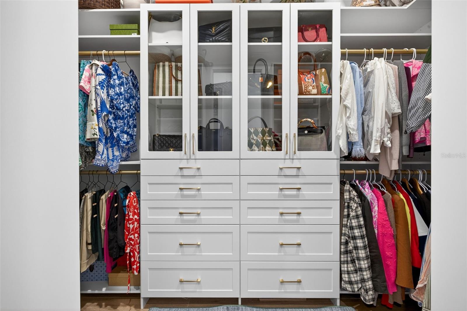 Image 28 of 51 For 17395 Blue Sapphire Drive