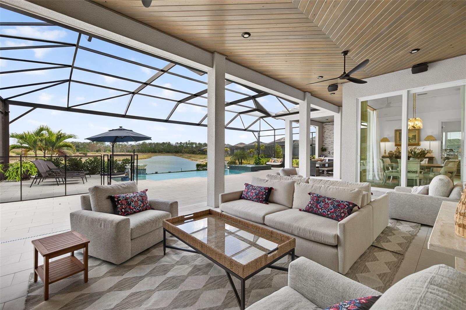 Image 39 of 51 For 17395 Blue Sapphire Drive