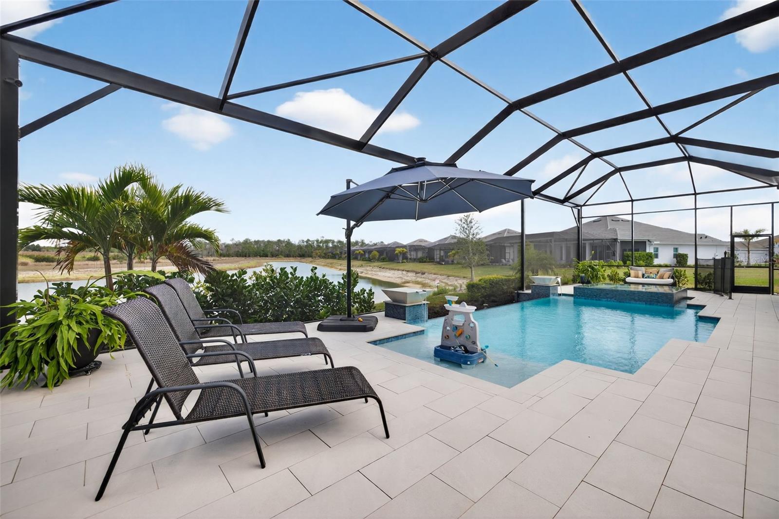 Image 45 of 51 For 17395 Blue Sapphire Drive