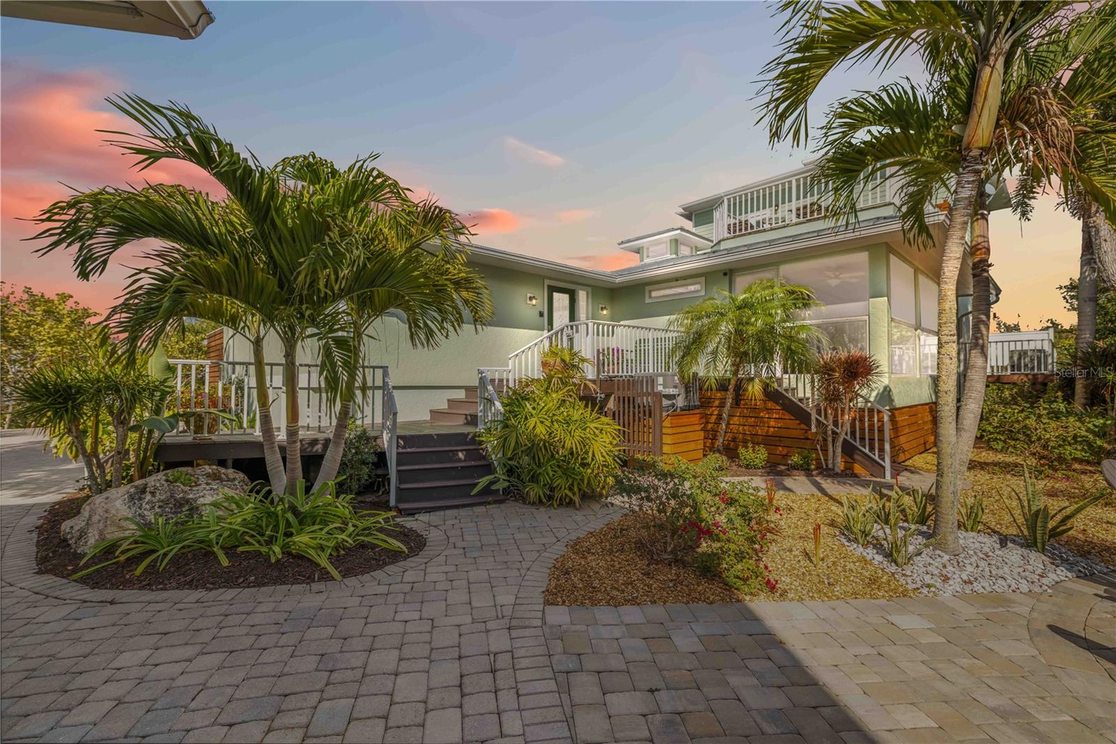 Image 2 of 58 For 7885 Manasota Key Road