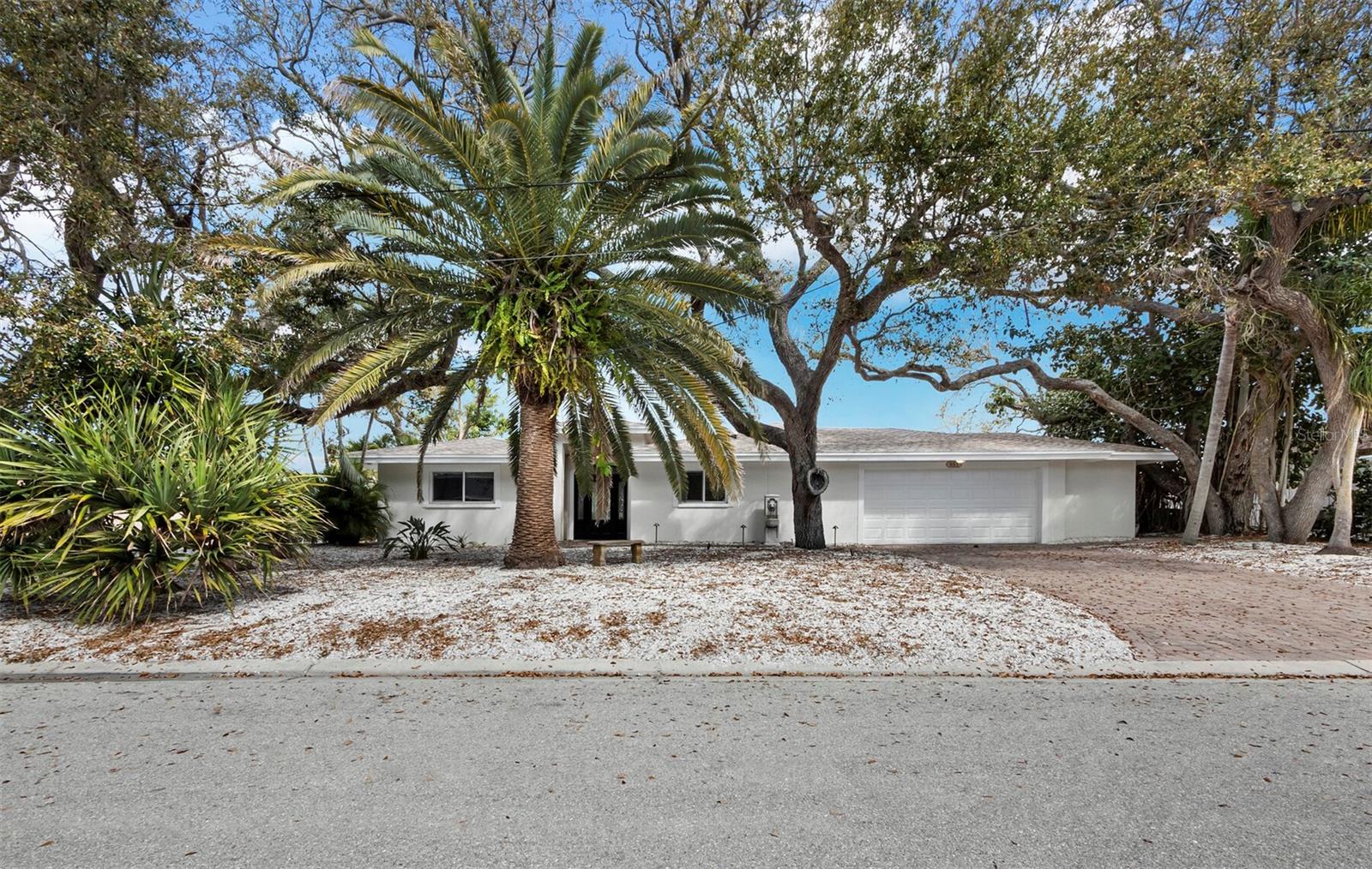Details for 951 Contento St., SIESTA KEY, FL 34242