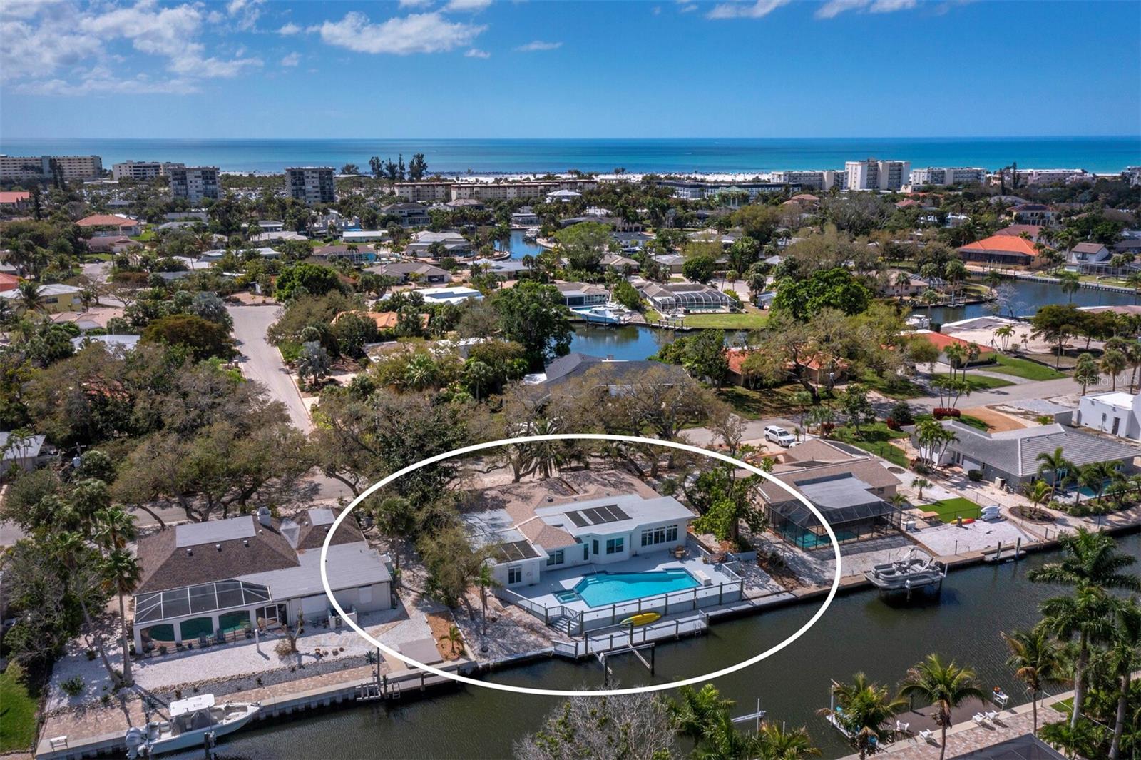 Image 3 of 53 For 951 Contento St.