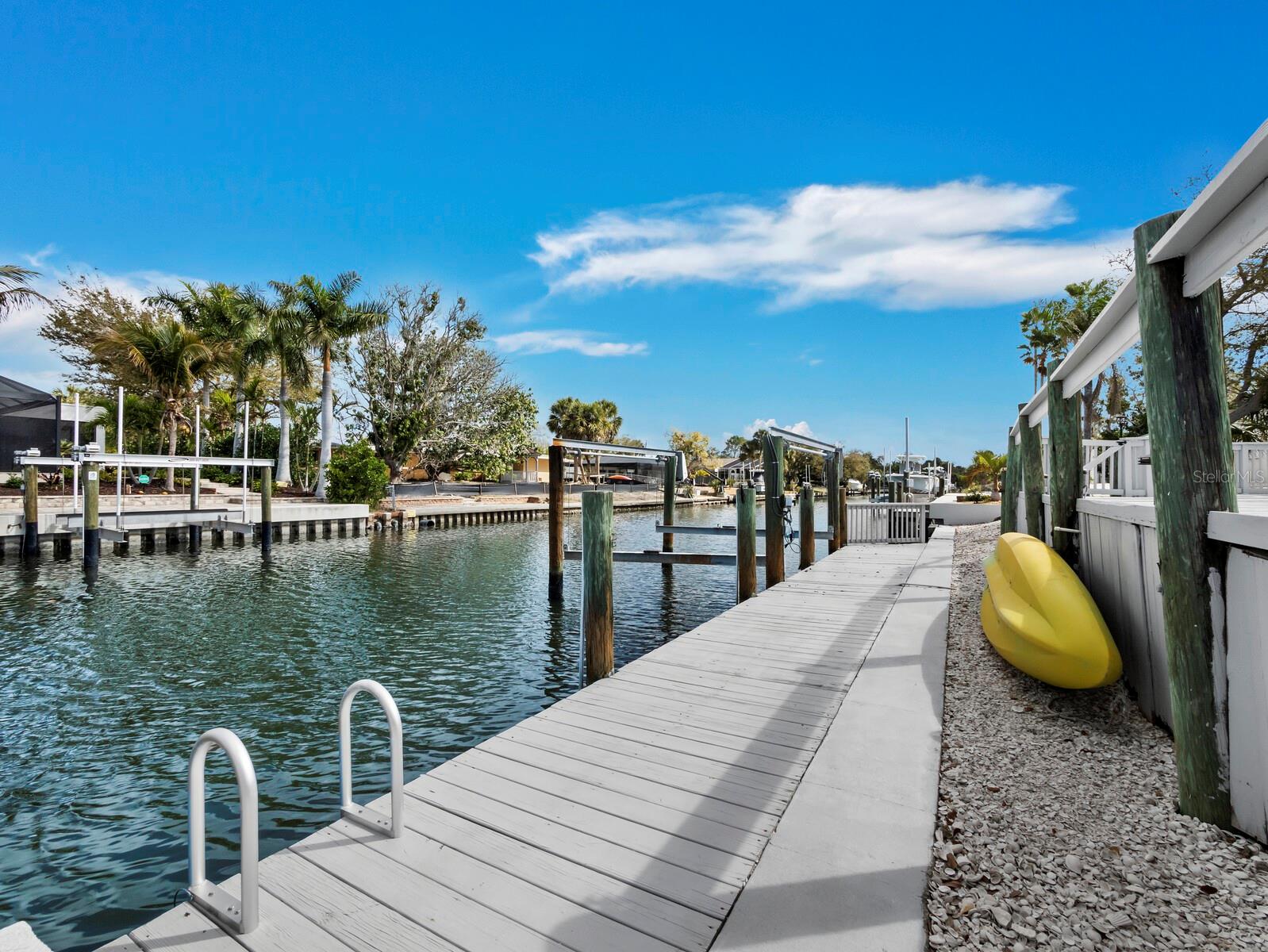 Image 35 of 53 For 951 Contento St.