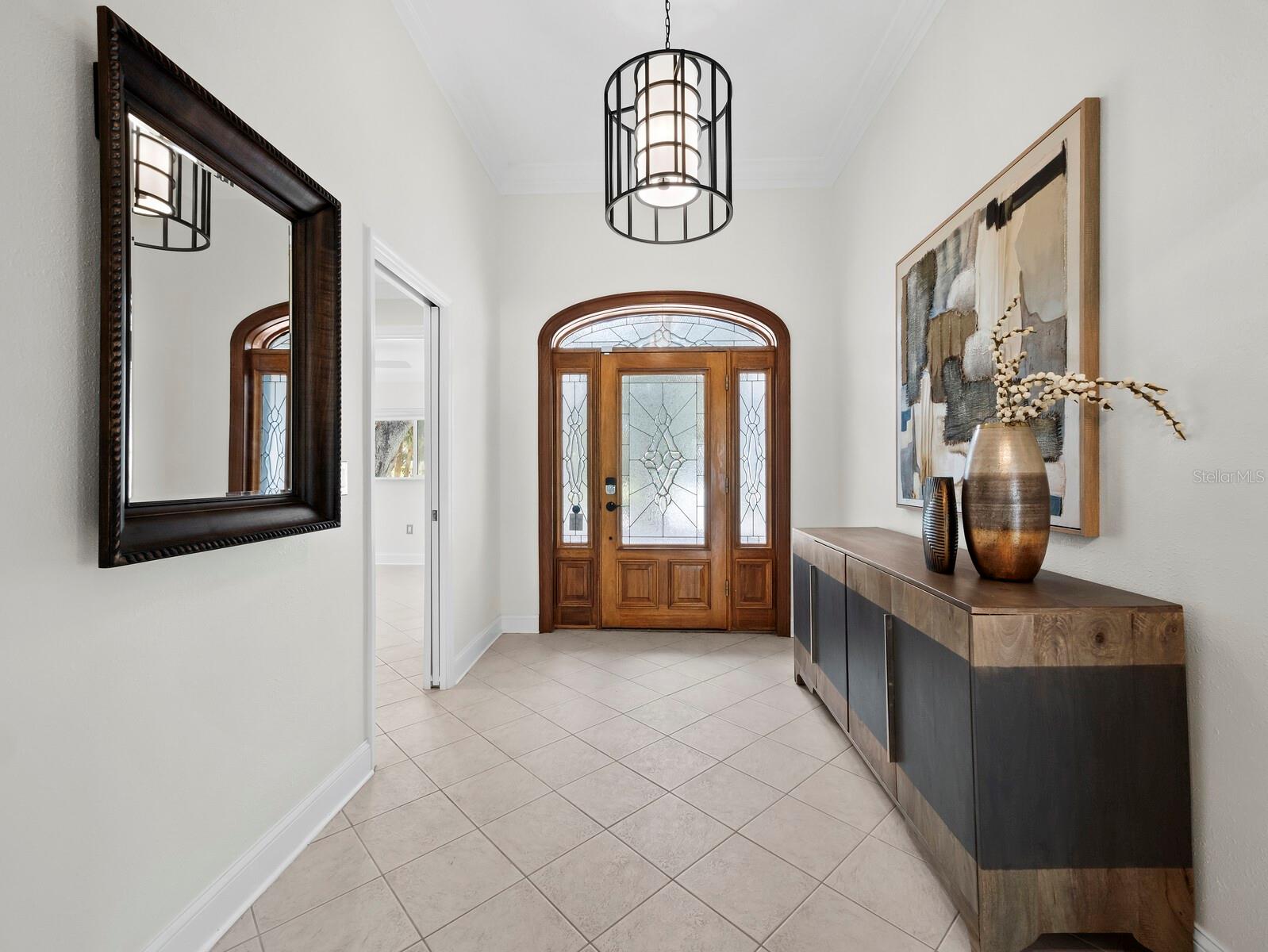 Image 5 of 53 For 951 Contento St.