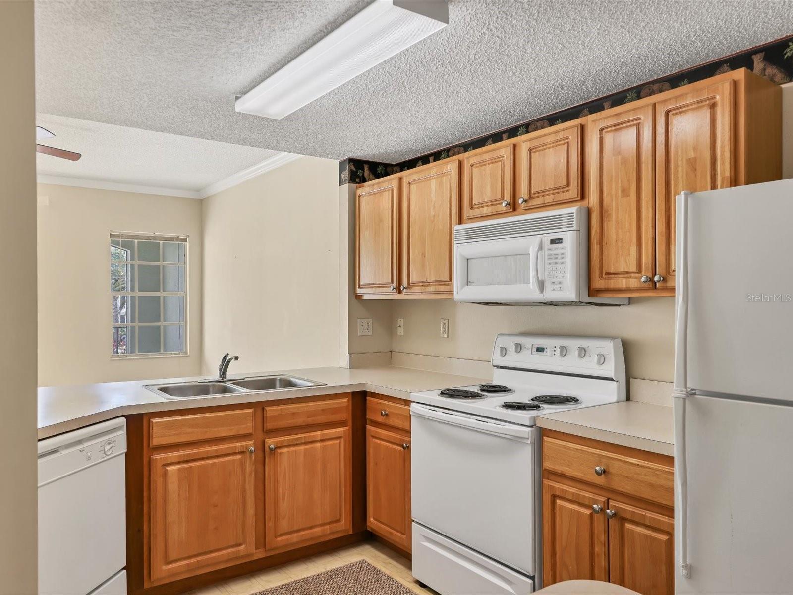 Image 15 of 47 For 4763 Travini Circle 114