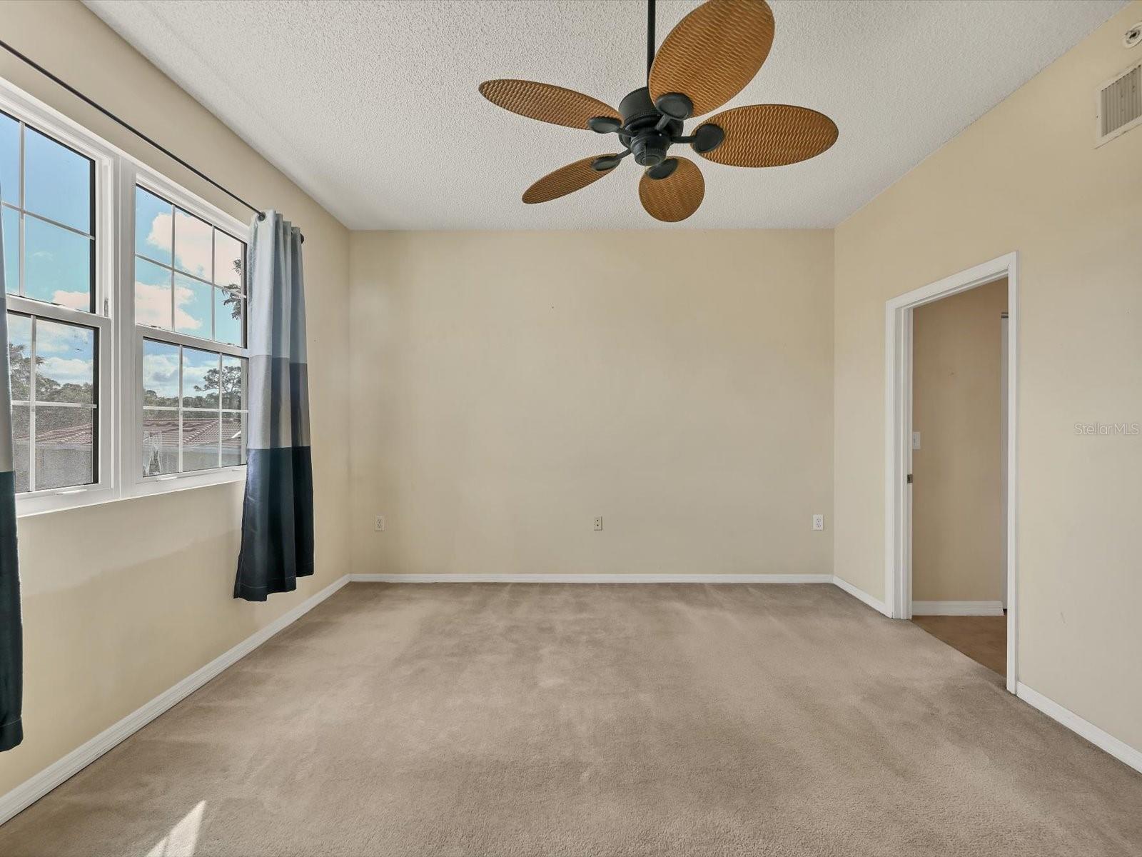 Image 26 of 47 For 4763 Travini Circle 114