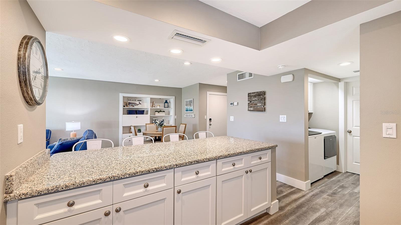 Image 16 of 35 For 1050 Peppertree Lane 116b