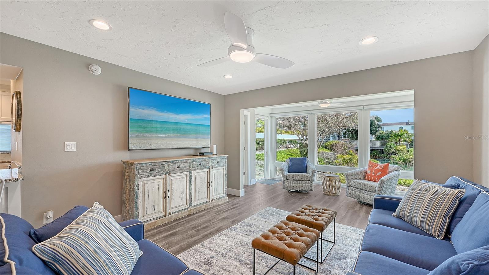 Image 6 of 35 For 1050 Peppertree Lane 116b