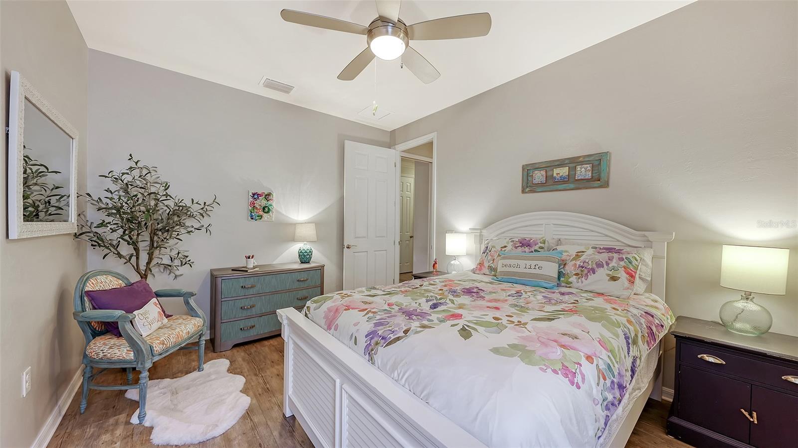 Image 26 of 50 For 5939 Caspian Tern Drive