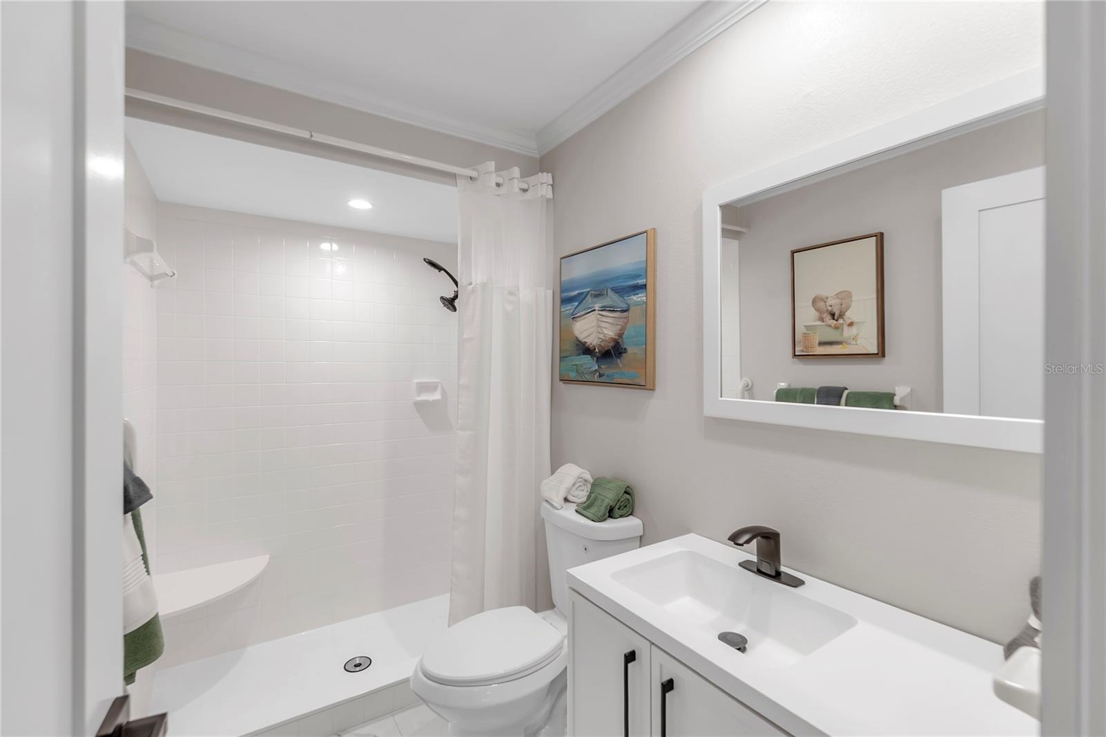 Image 14 of 31 For 6135 Heritage Lane 6135