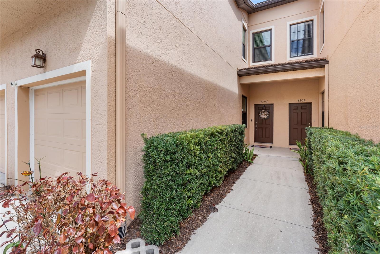 Image 5 of 36 For 4307 Via Piedra Circle 6-102