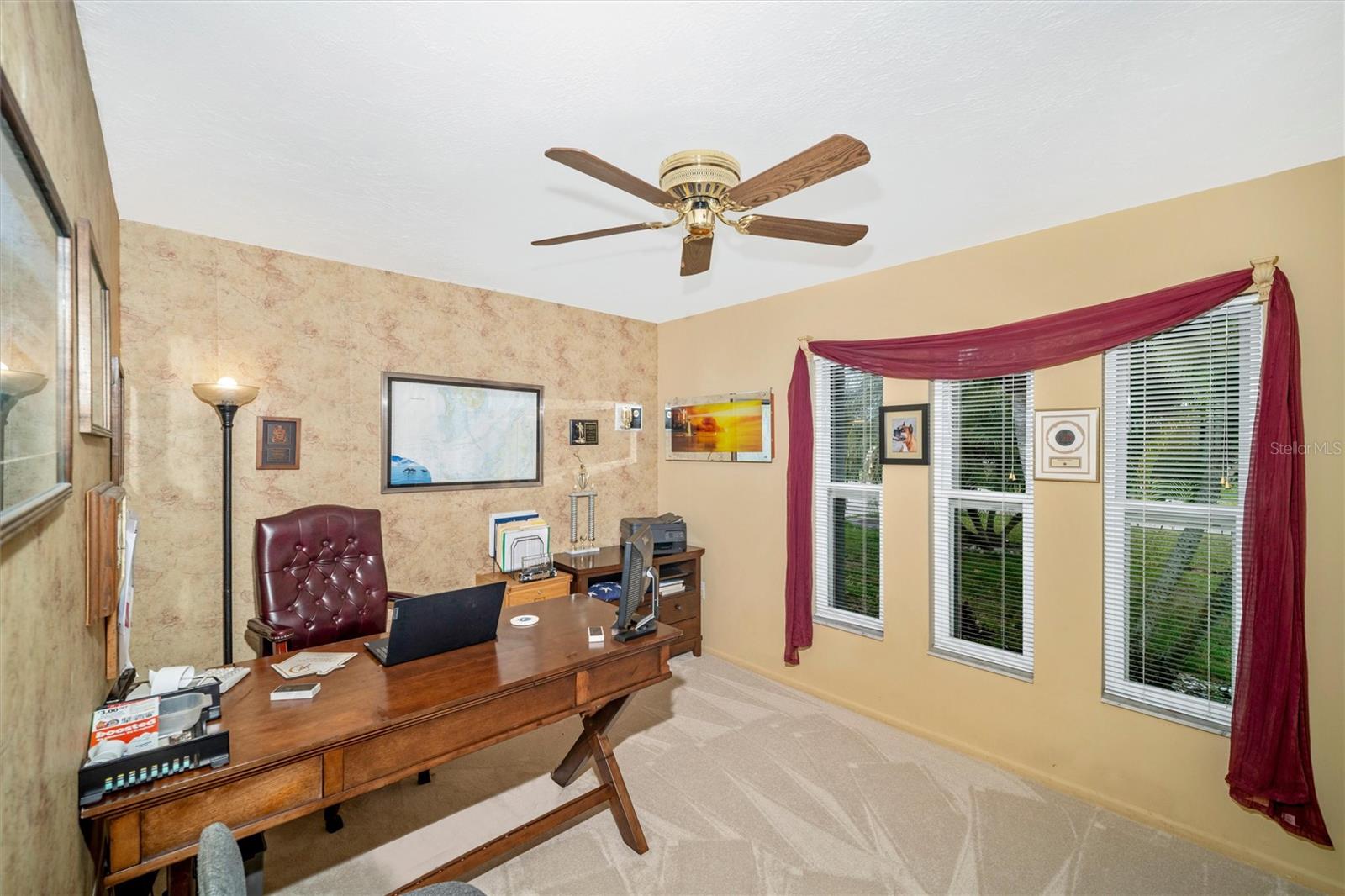 Image 15 of 62 For 5206 18th Avenue E