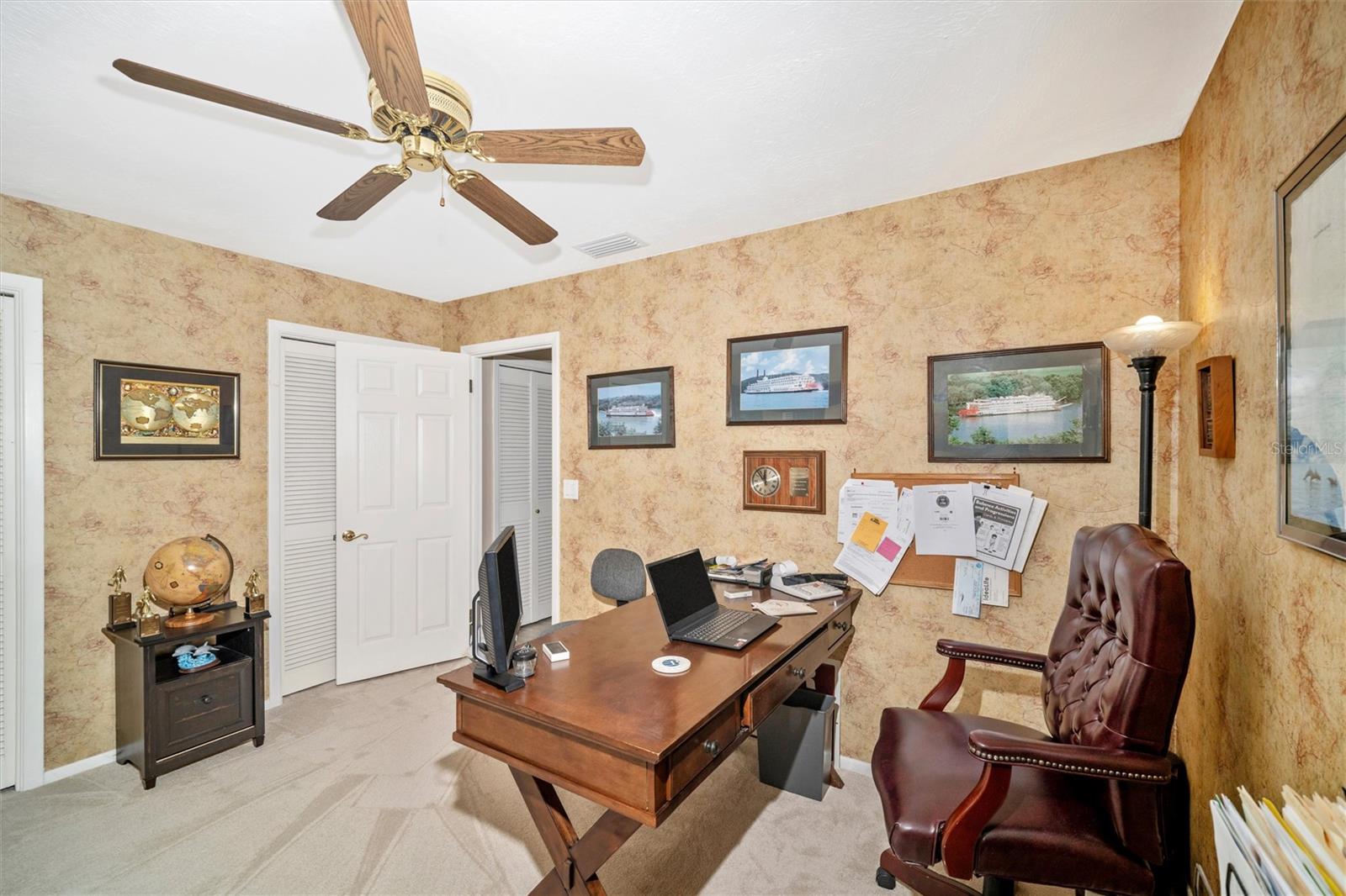 Image 17 of 62 For 5206 18th Avenue E