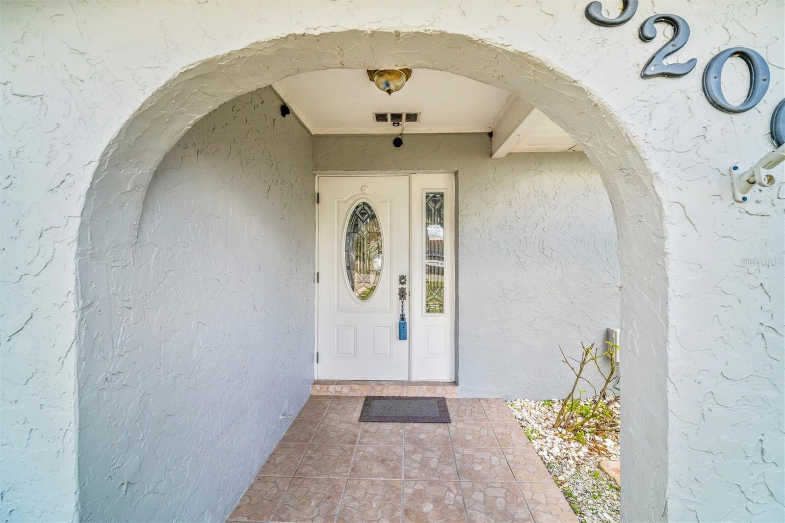 Image 47 of 62 For 5206 18th Avenue E