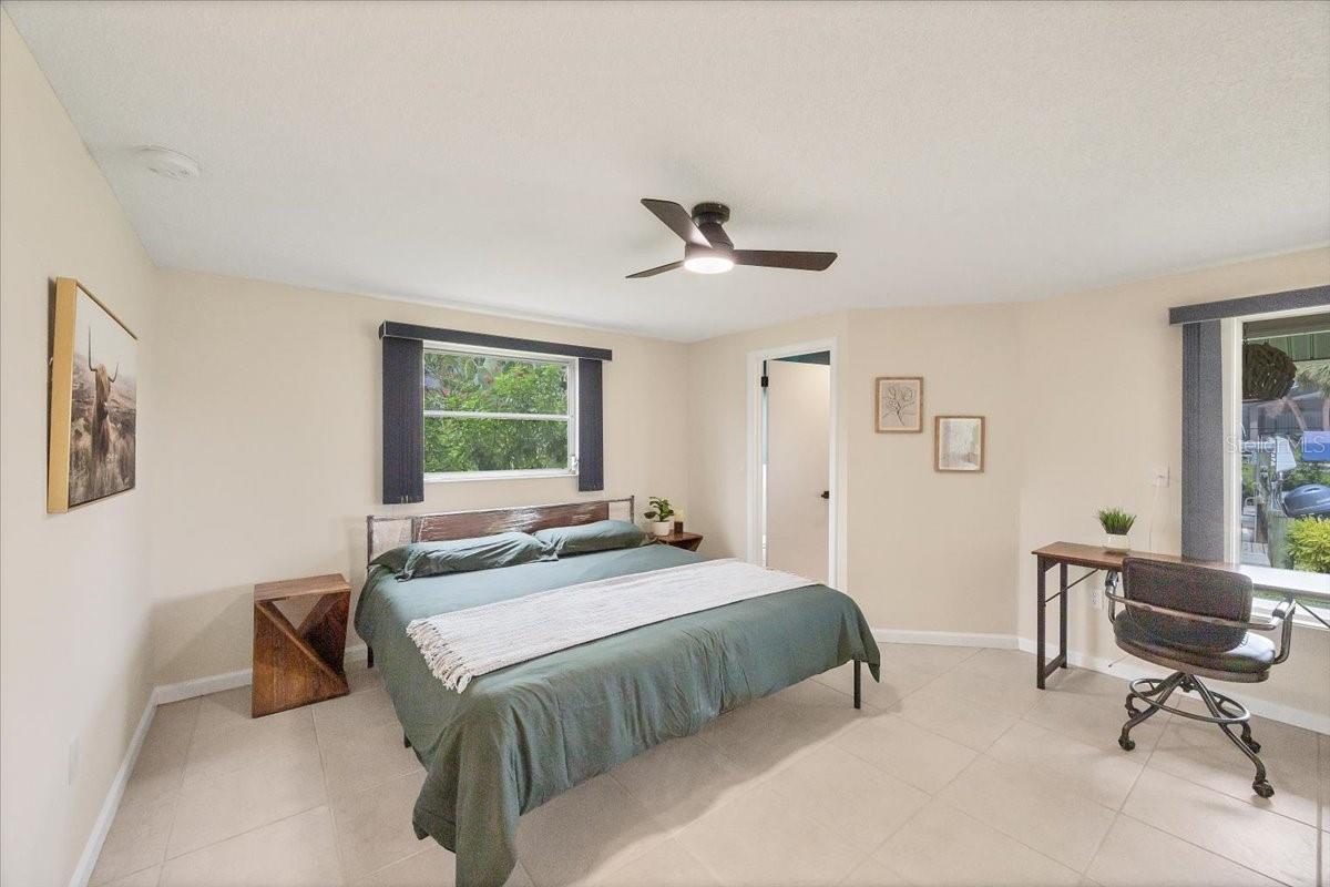 Image 17 of 40 For 4696 Pompano Street