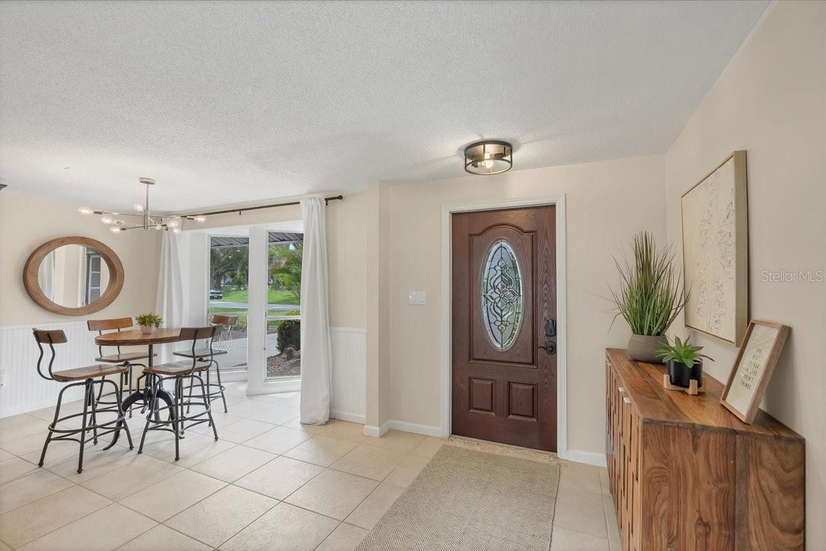 Image 7 of 40 For 4696 Pompano Street