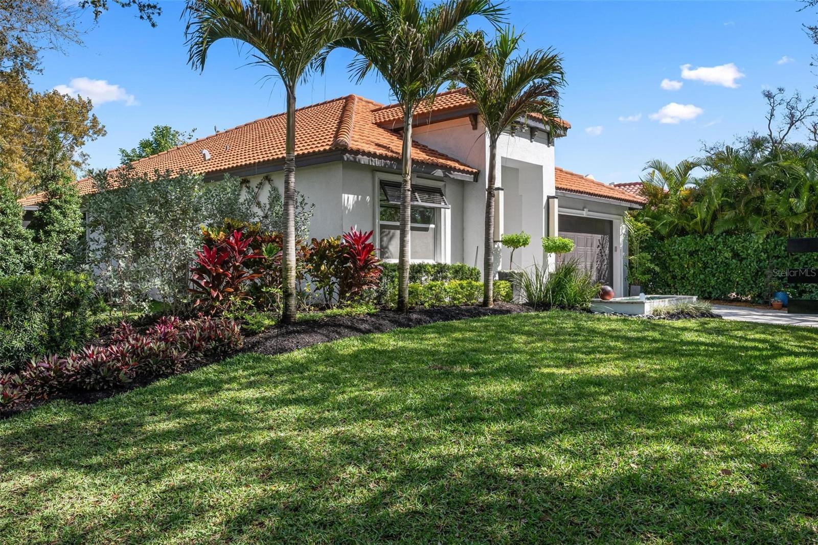 Image 2 of 52 For 661 Marlin Drive