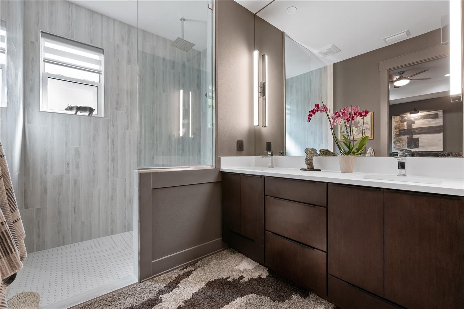 Image 29 of 52 For 661 Marlin Drive