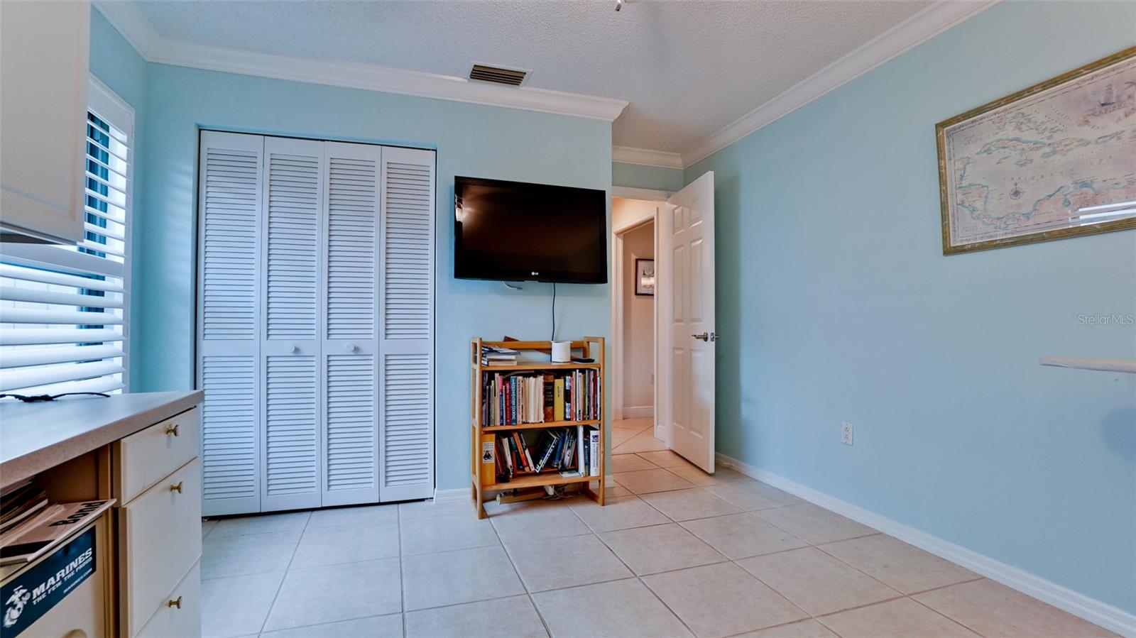 Image 28 of 40 For 7211 25th Drive W