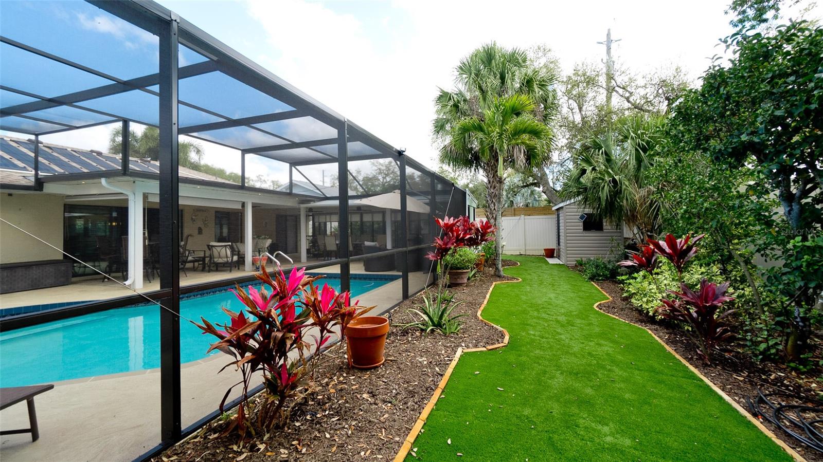 Image 33 of 40 For 7211 25th Drive W