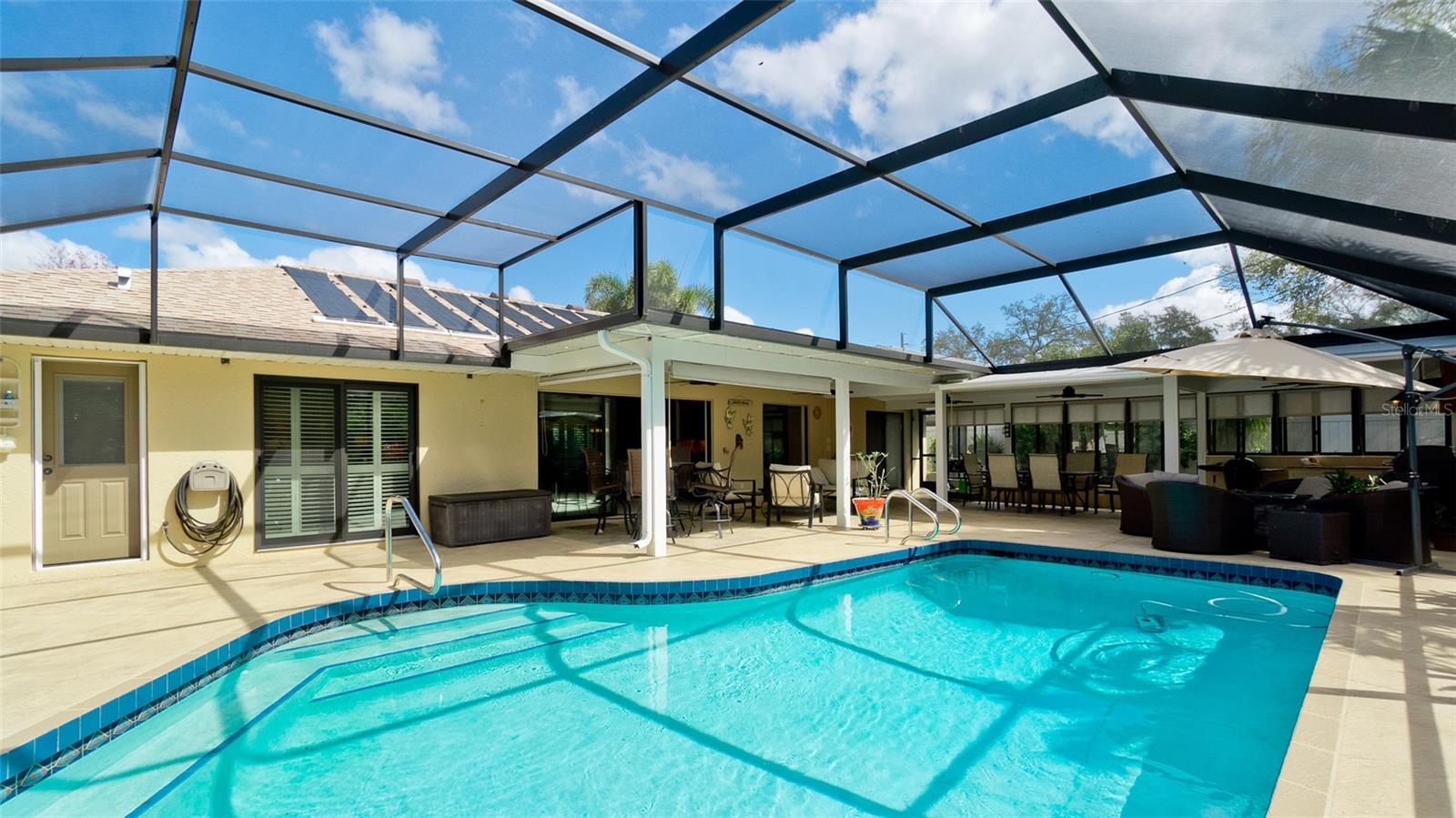 Image 4 of 40 For 7211 25th Drive W