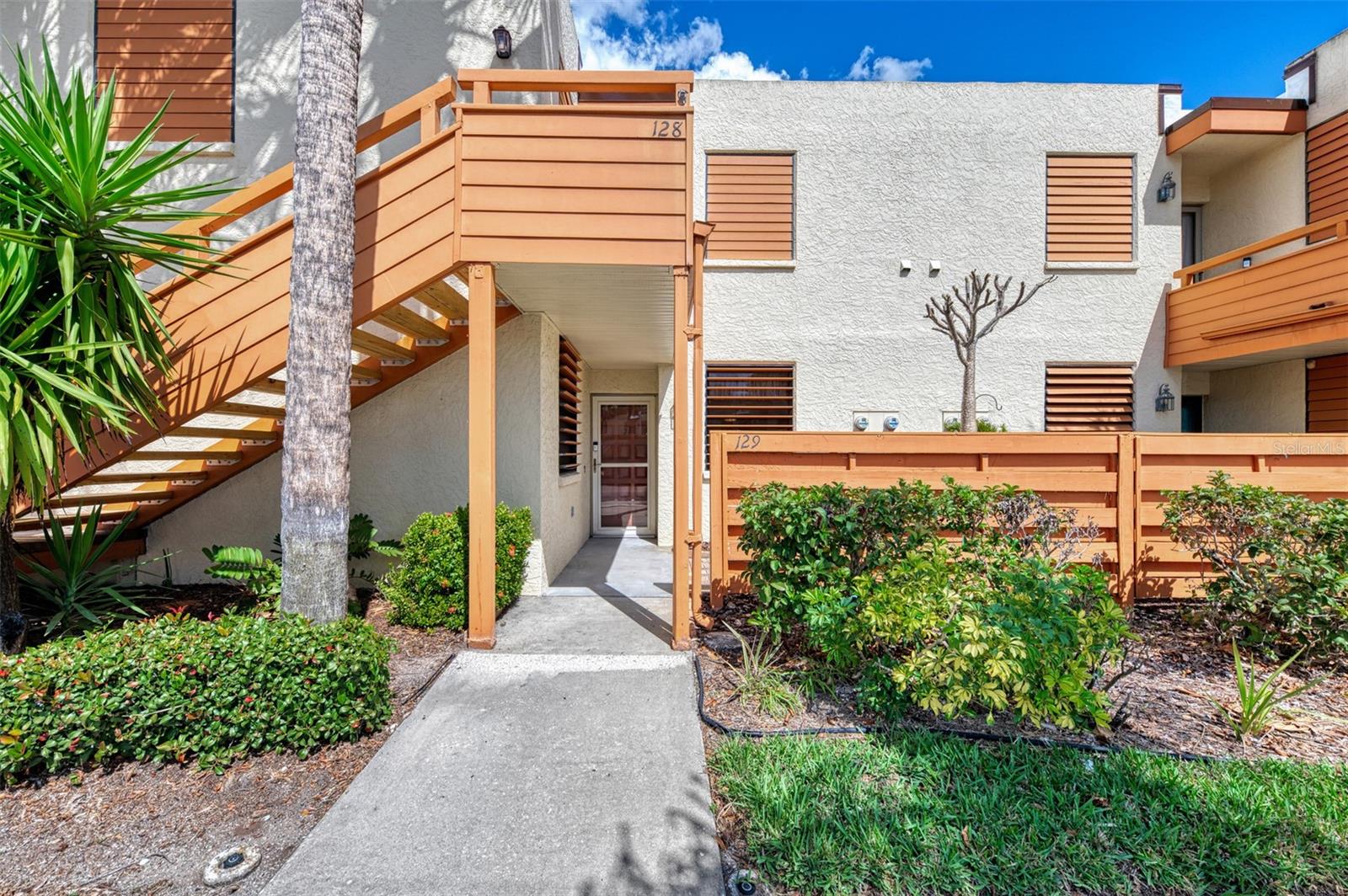 Details for 129 Wild Palm Drive D, BRADENTON, FL 34210