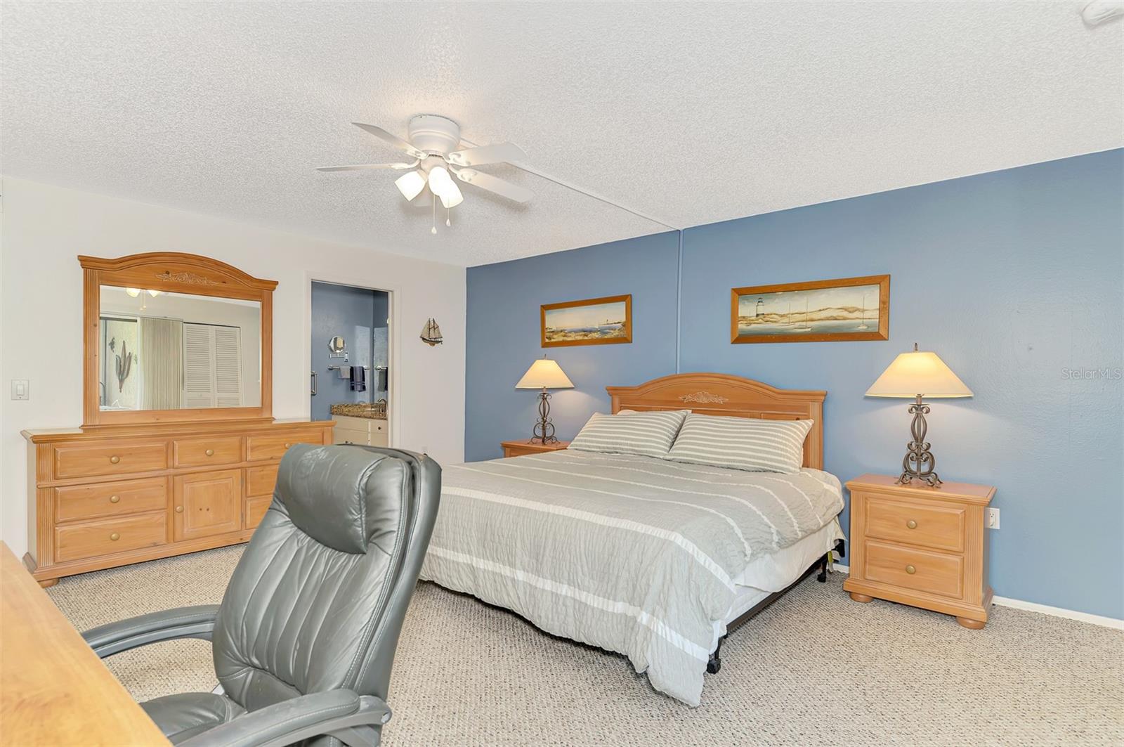 Image 18 of 34 For 129 Wild Palm Drive D