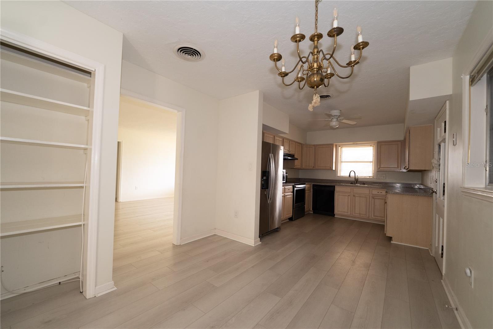 Image 12 of 26 For 1831 Nautilus Drive