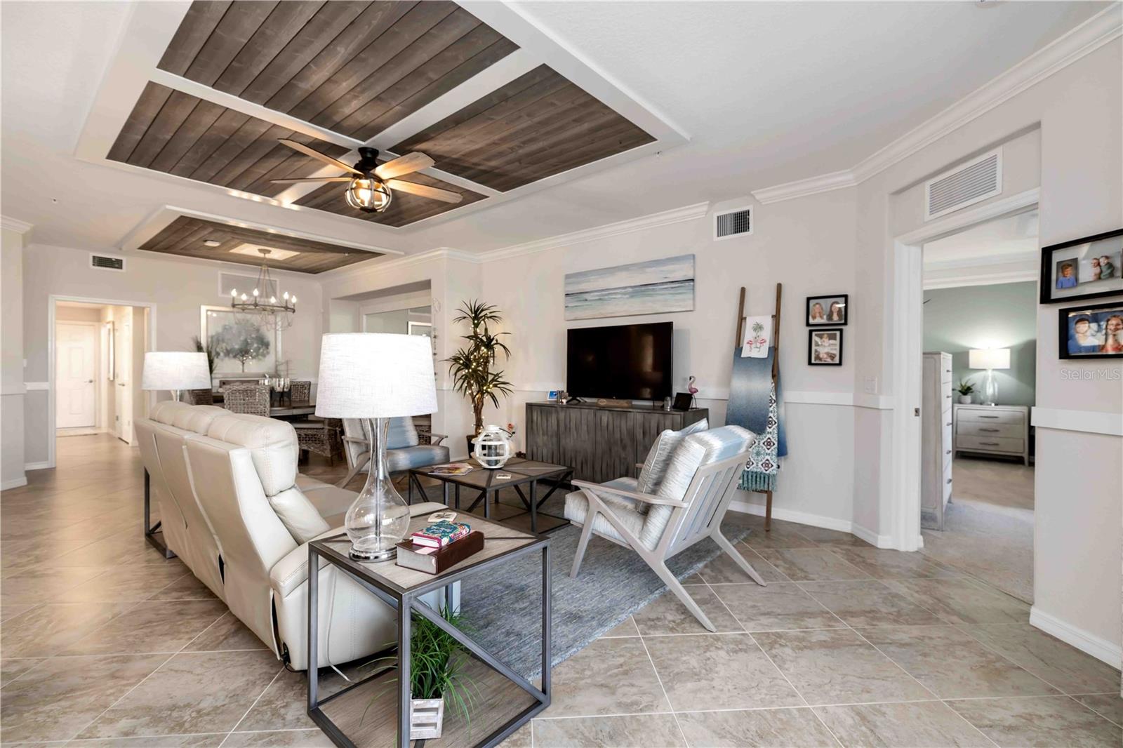 Image 10 of 41 For 12590 Ghiberti Circle 102