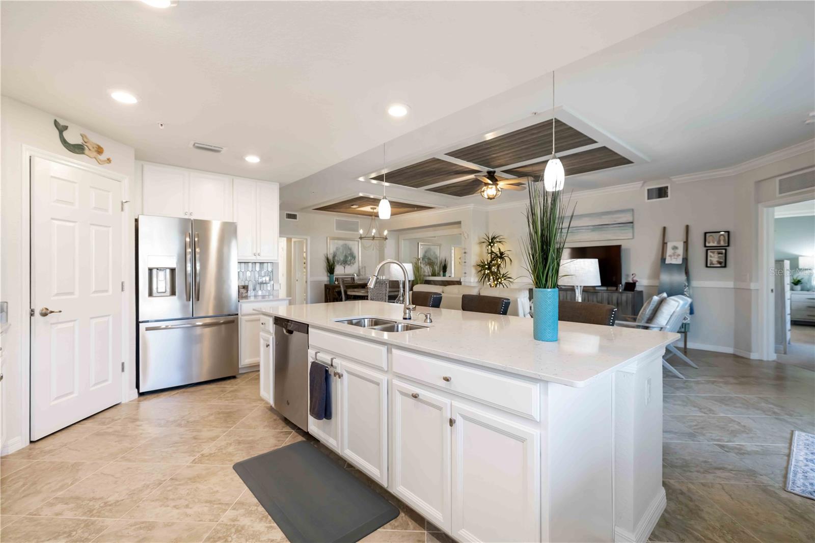 Image 13 of 41 For 12590 Ghiberti Circle 102