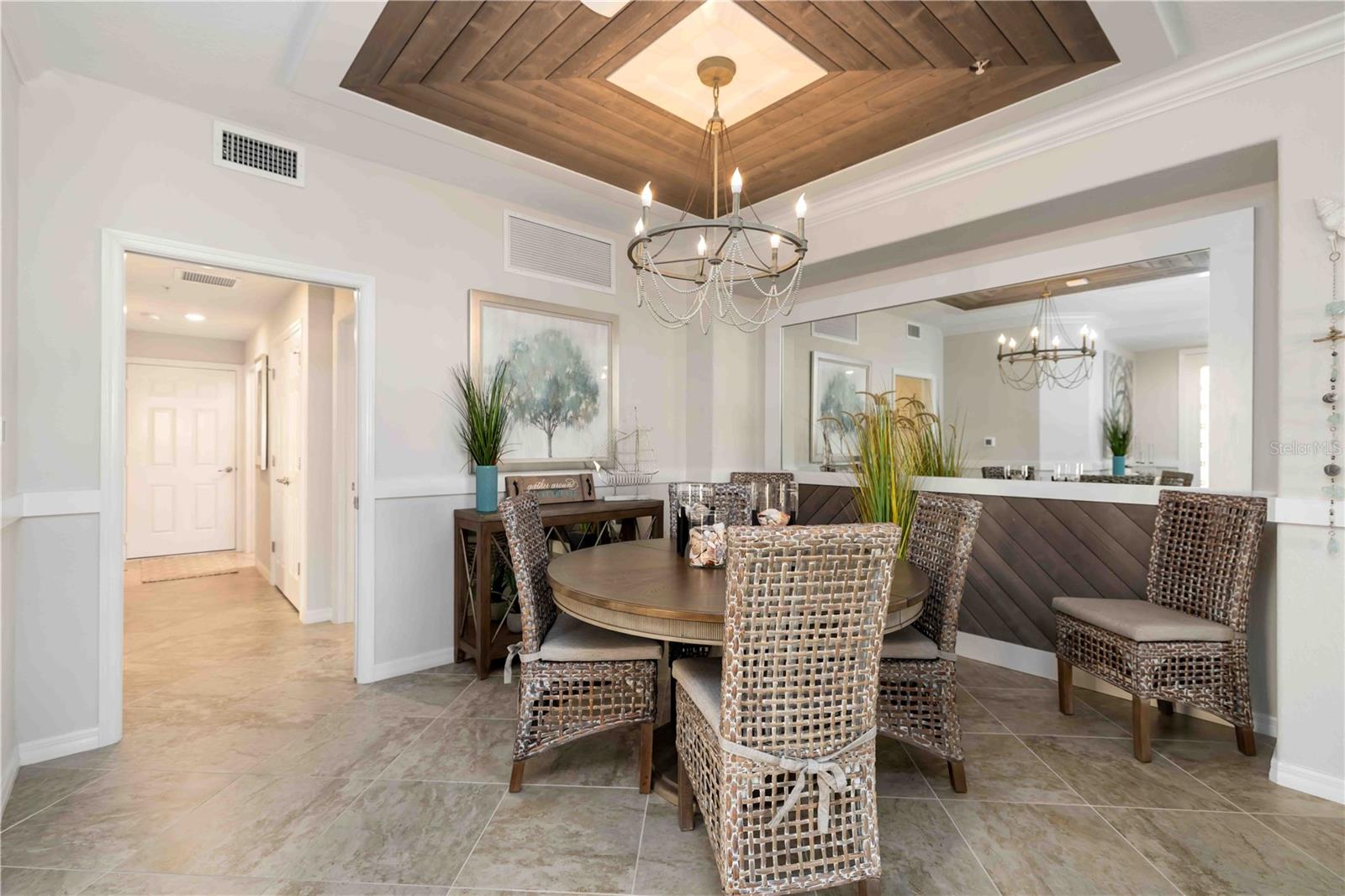 Image 6 of 41 For 12590 Ghiberti Circle 102